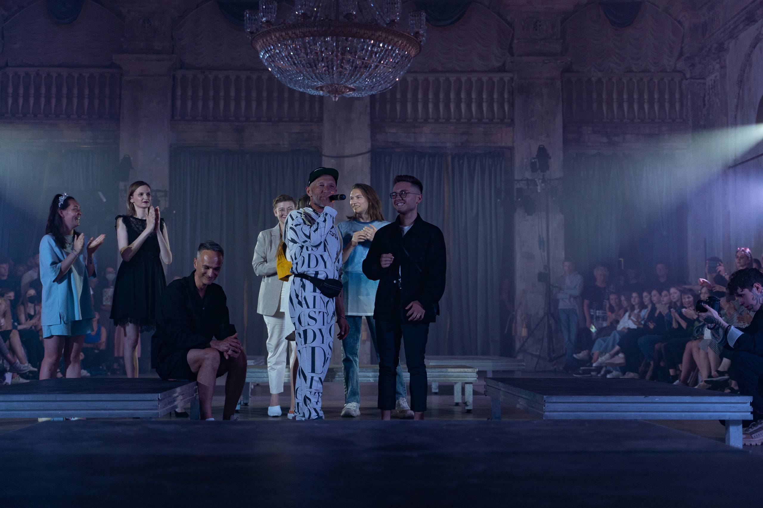 Выпускной показ модельной школы Сергея Луковского. Свадебный и семейный фотограф в Санкт-Петербурге Дмитрий Панин