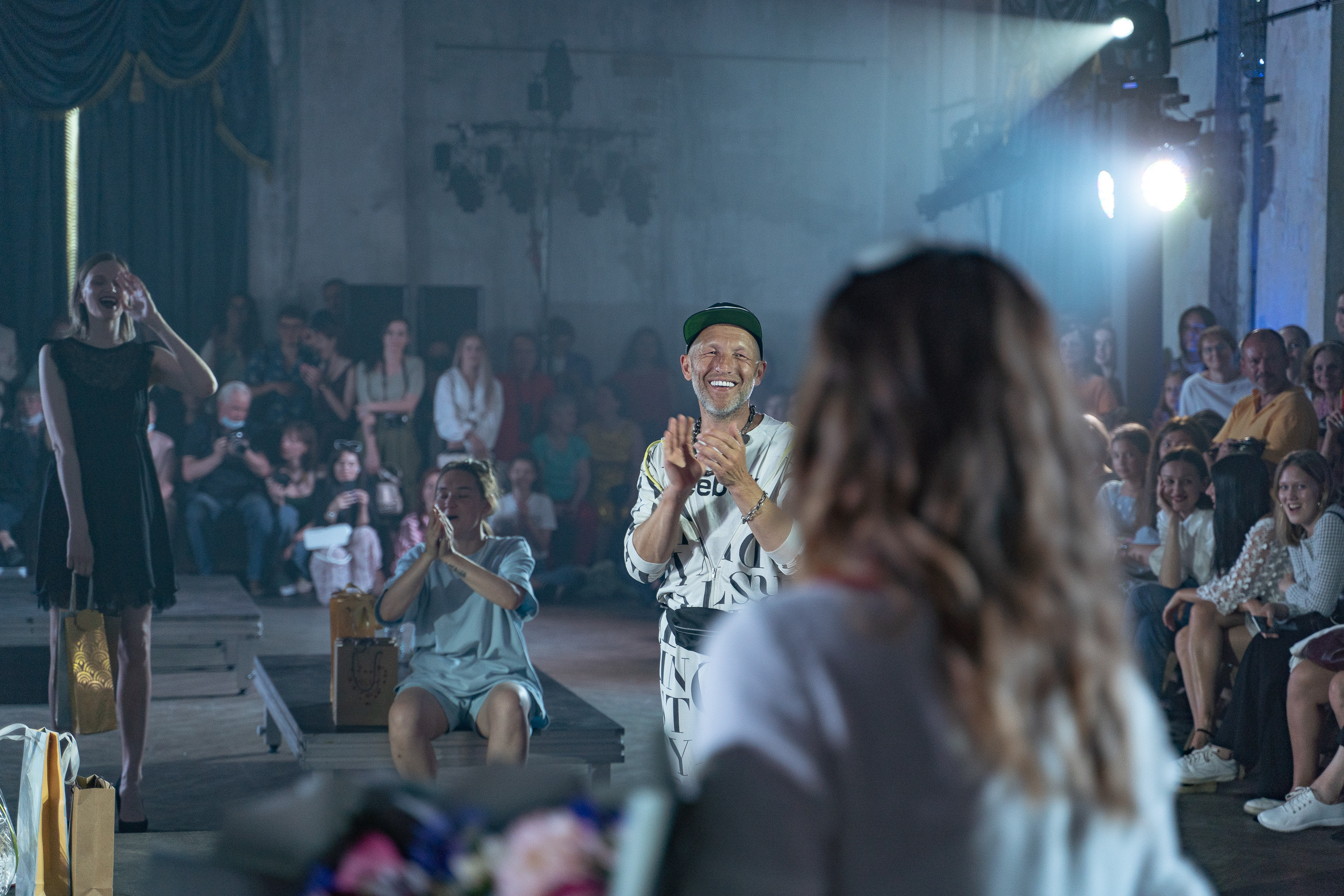 Выпускной показ модельной школы Сергея Луковского. Свадебный и семейный фотограф в Санкт-Петербурге Дмитрий Панин