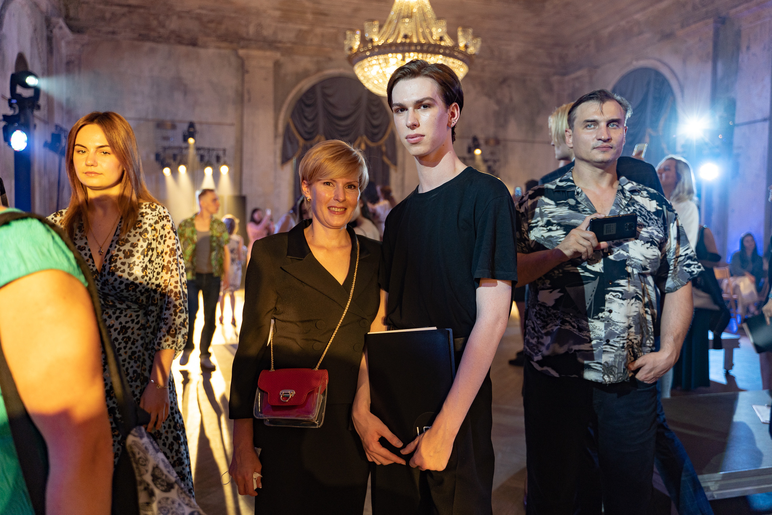 Выпускной показ модельной школы Сергея Луковского. Свадебный и семейный фотограф в Санкт-Петербурге Дмитрий Панин