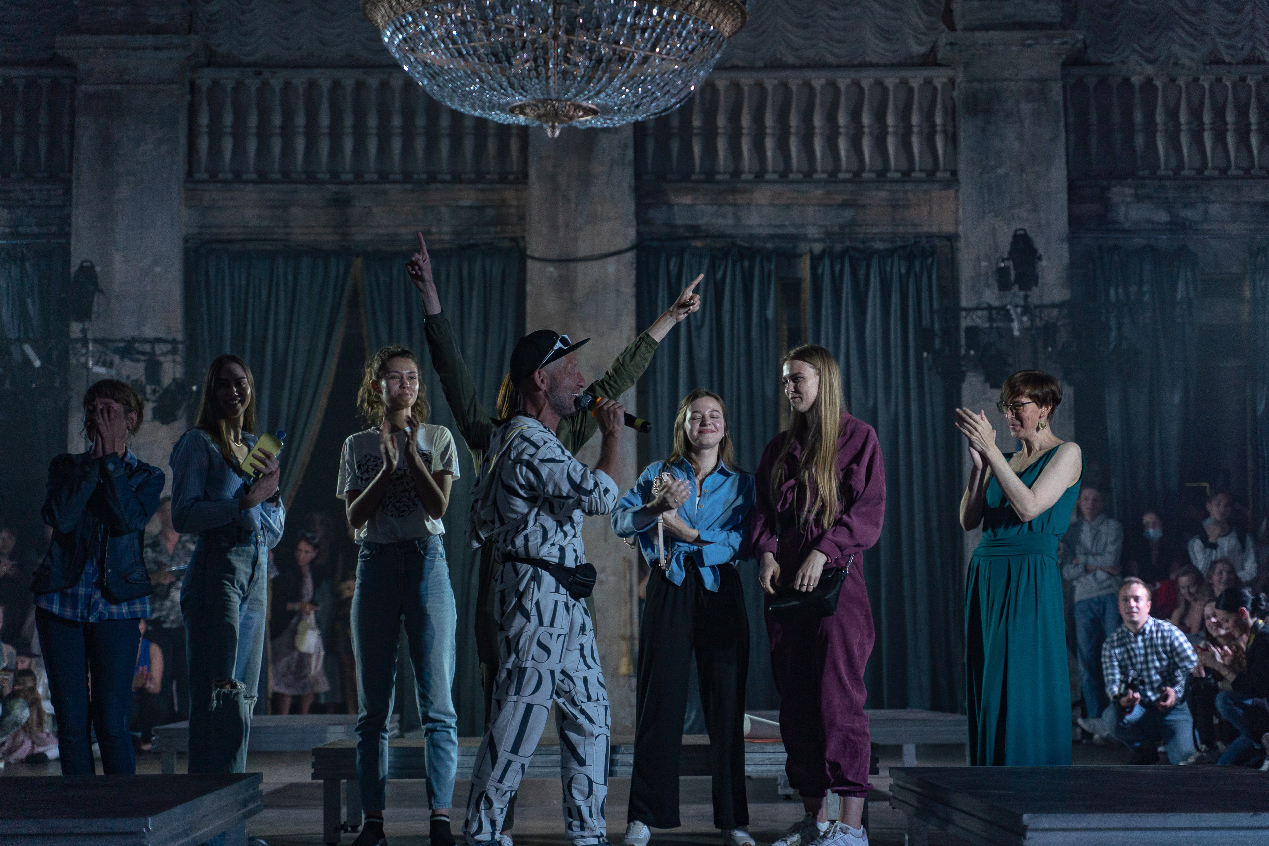 Выпускной показ модельной школы Сергея Луковского. Свадебный и семейный фотограф в Санкт-Петербурге Дмитрий Панин