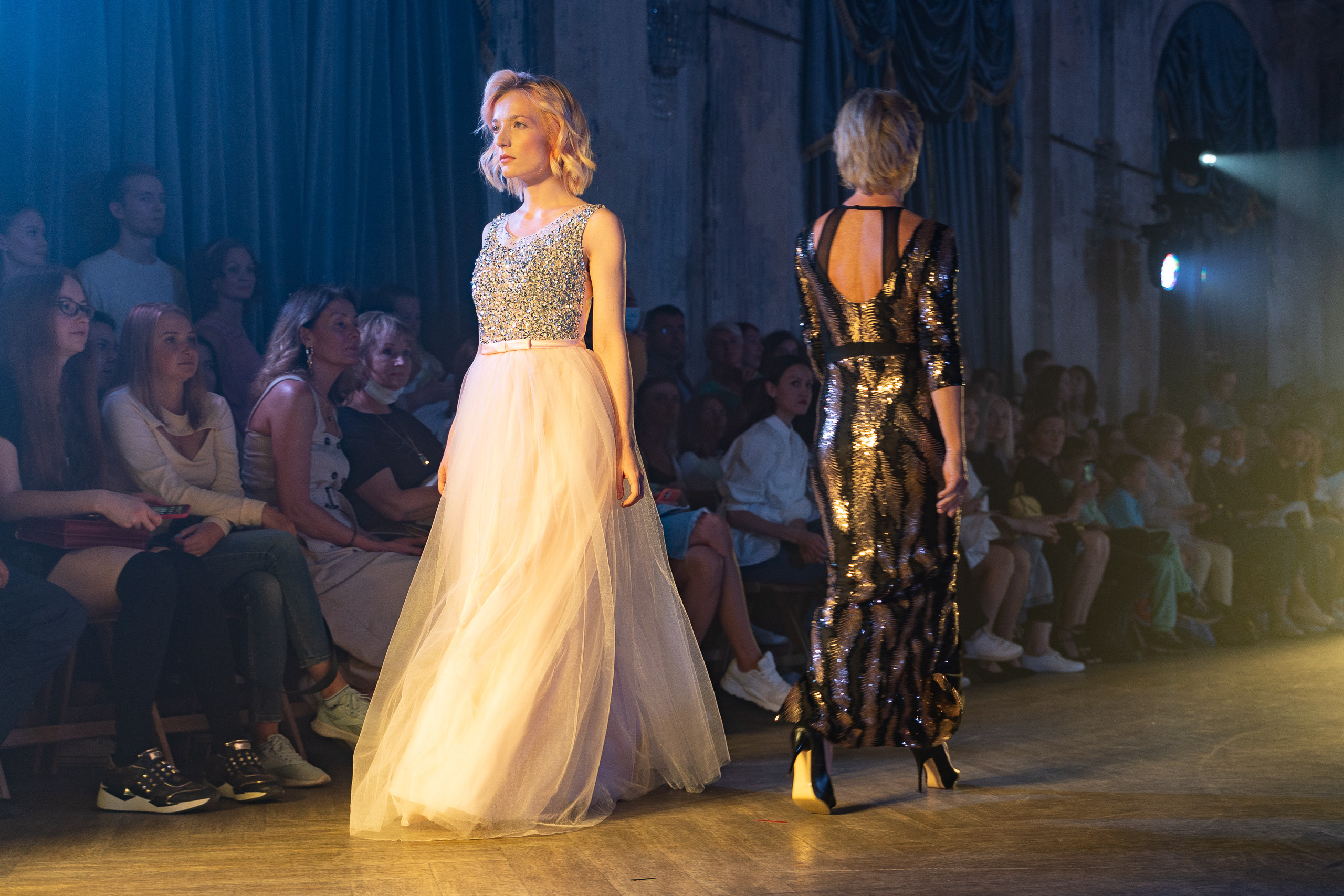 Выпускной показ модельной школы Сергея Луковского. Свадебный и семейный фотограф в Санкт-Петербурге Дмитрий Панин