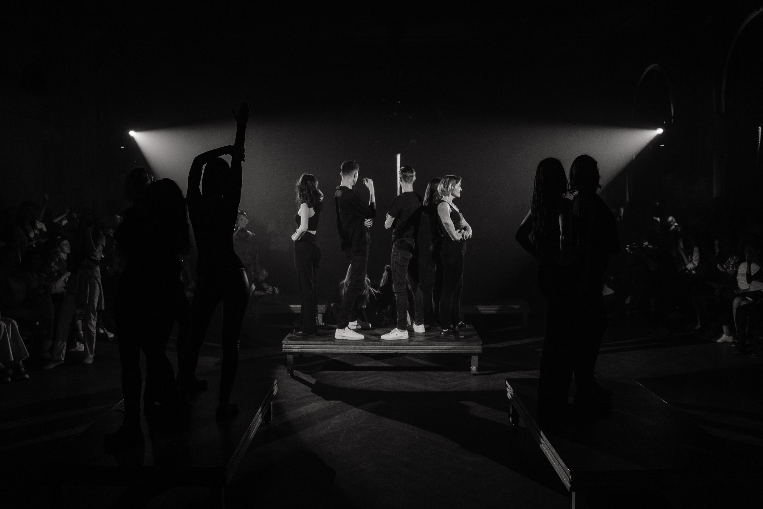 Выпускной показ модельной школы Сергея Луковского. Свадебный и семейный фотограф в Санкт-Петербурге Дмитрий Панин