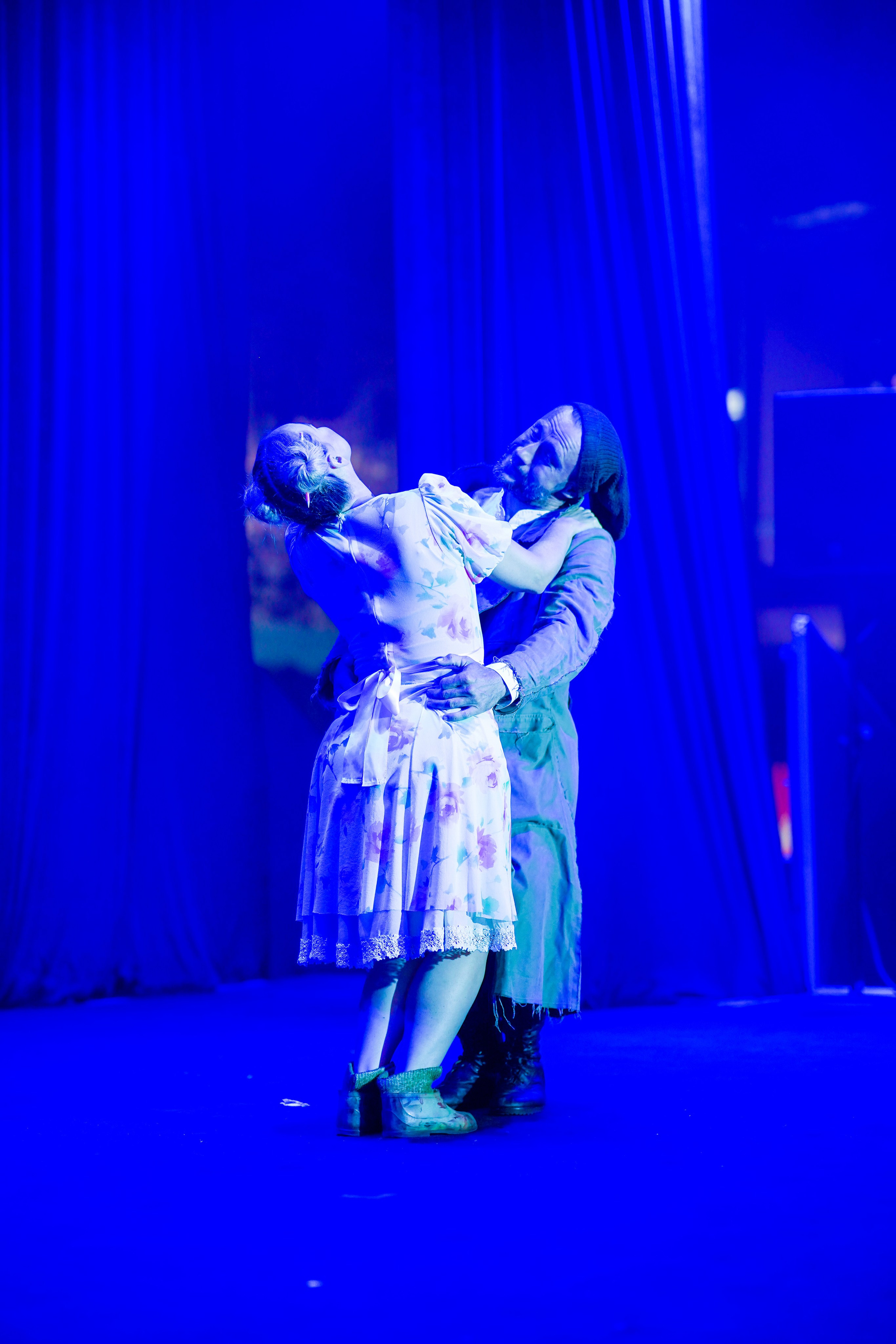 Спектакль «Всюду жизнь», Егор Дружинин. ZAGLADIN Bureau