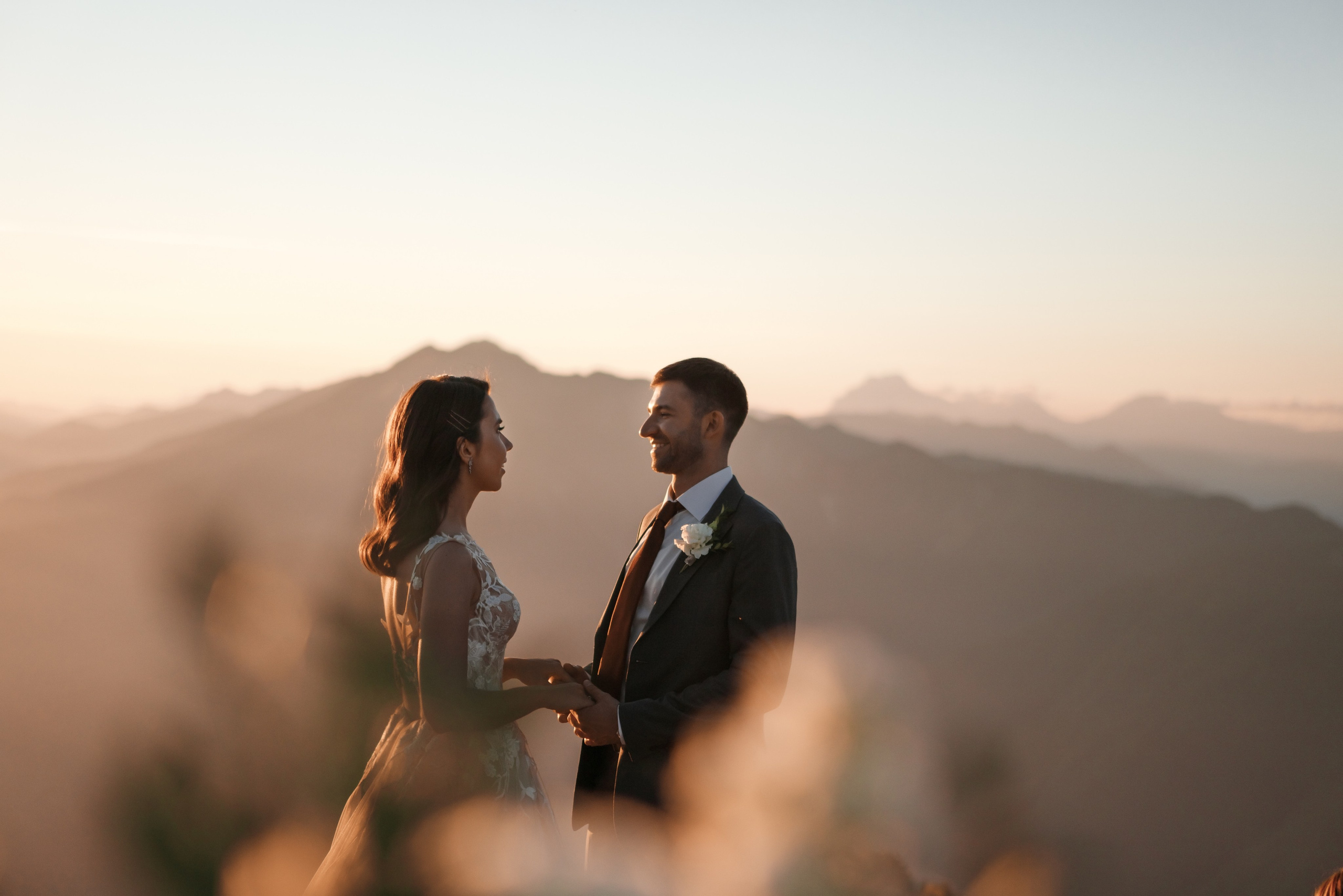 Выездная церемония & регистрация в Абхазии, на море и в горах. Свадебный фотограф в Абхазии, Сухум, Гагра, Сочи