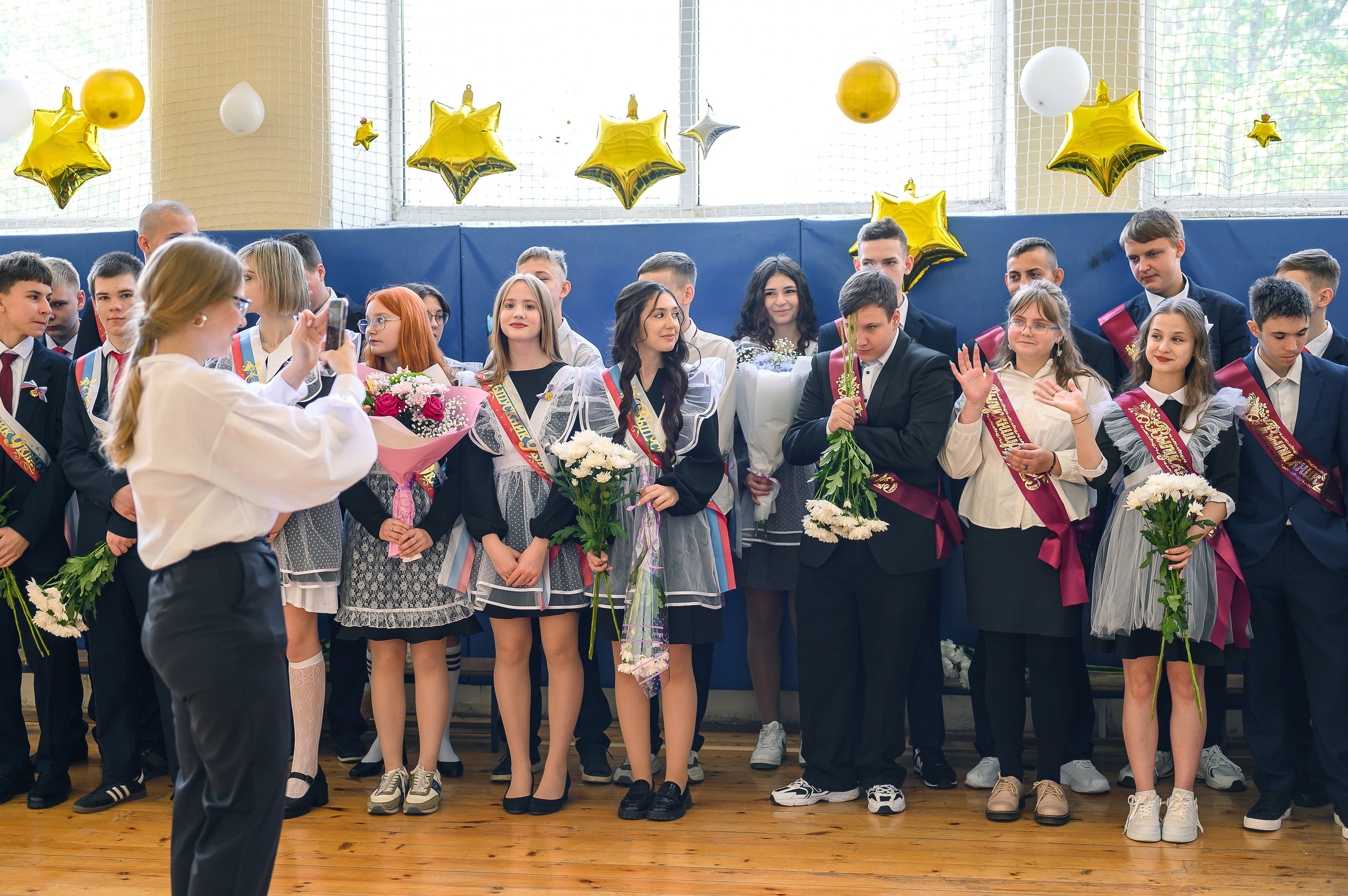 Последний звонок 2025. Фотограф Галина Лисанова, г. Брянск