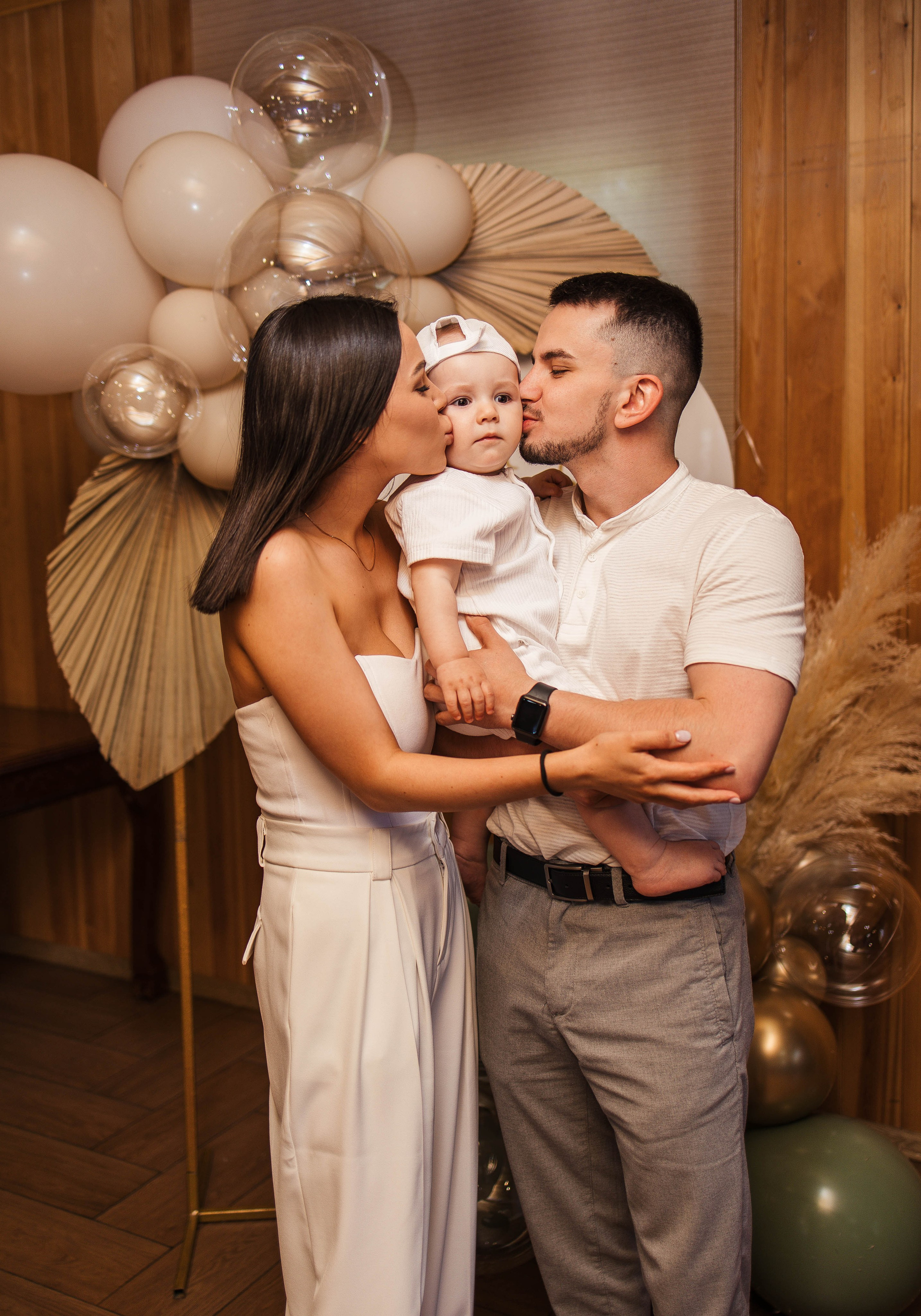 Марку годик. Главная