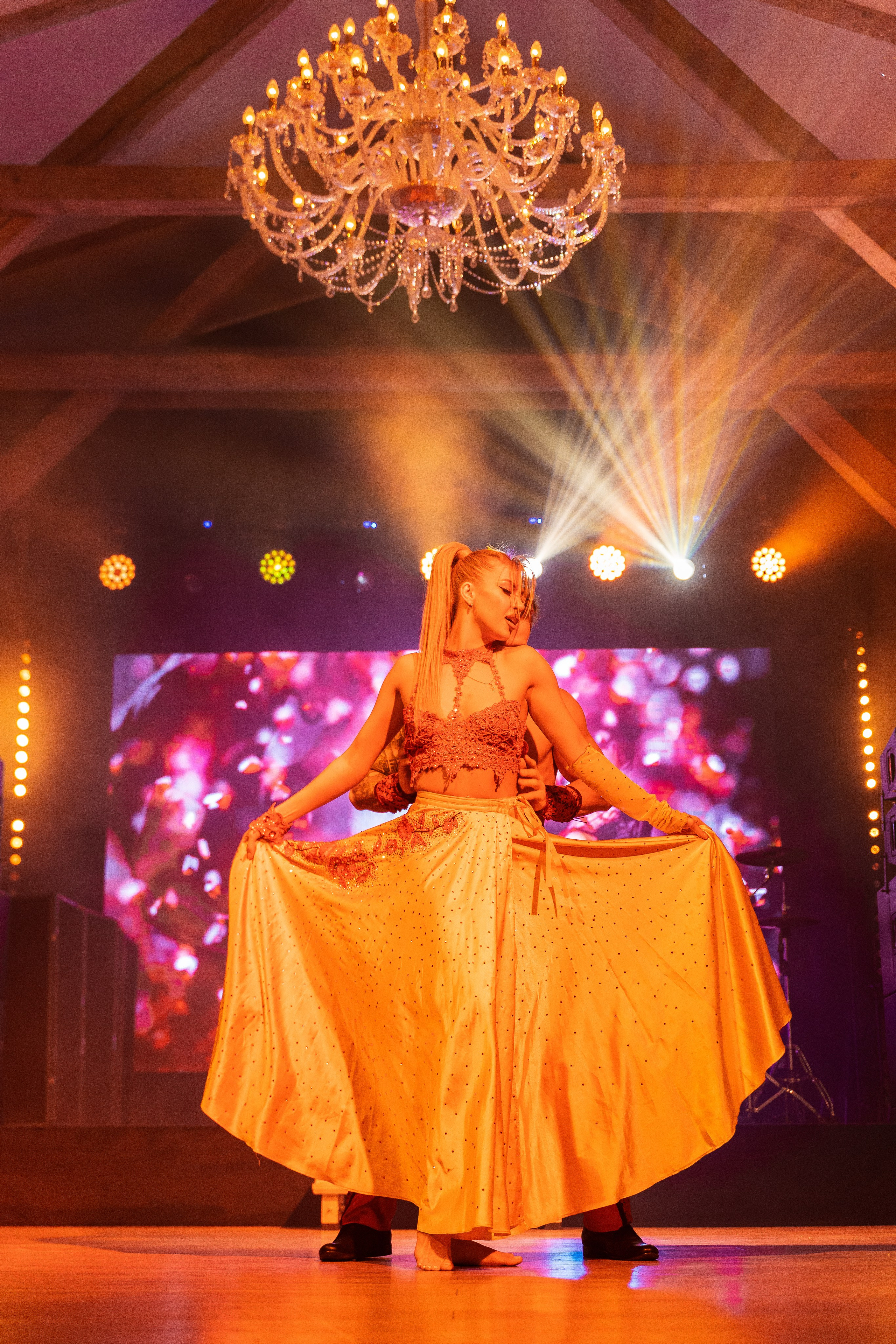 Презентация приложения Twingle. Фотограф — Матвеев Роман