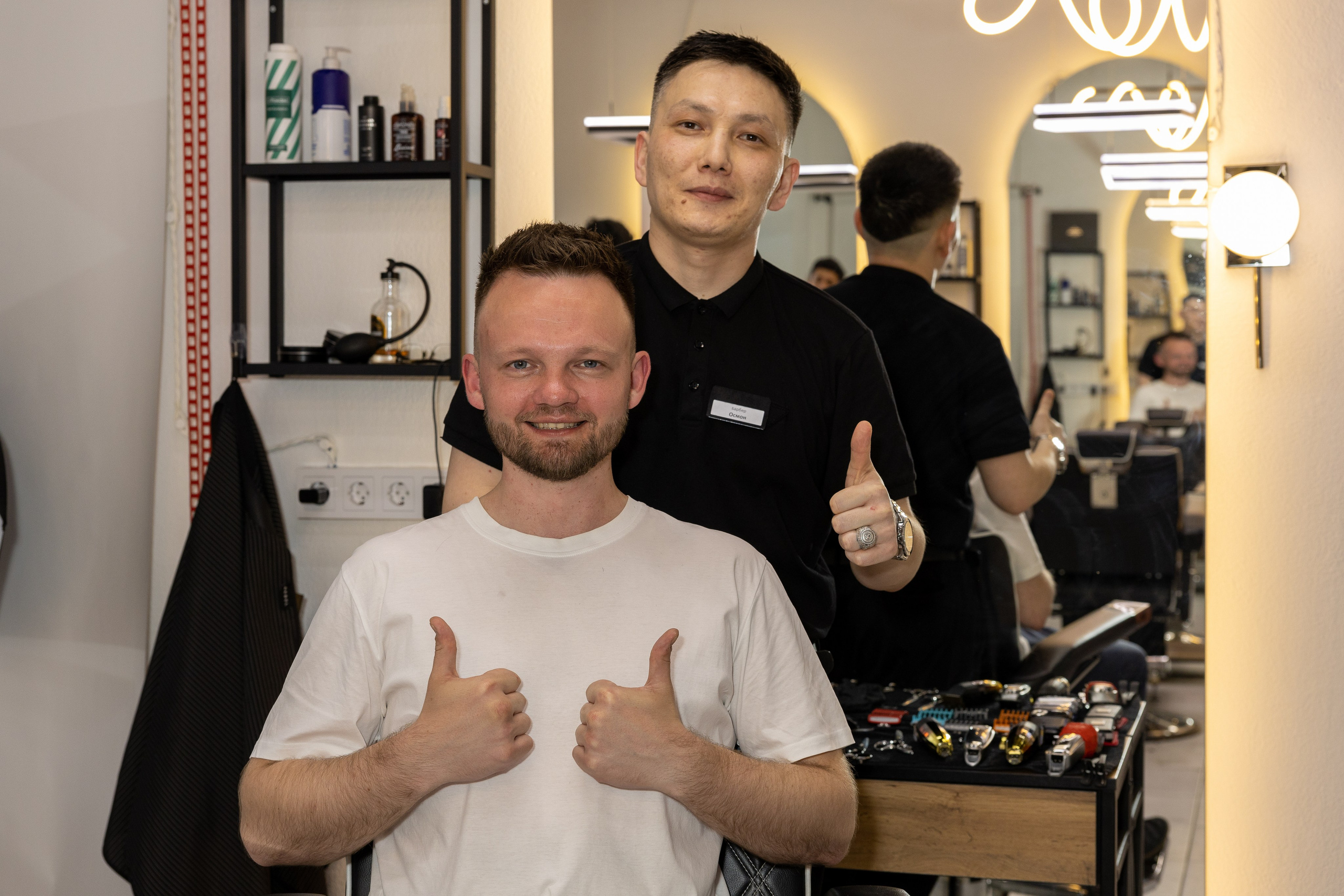 Барбершоп Jet Black 2. Репортажный фотограф Санкт-Петербург | Роман Карбышев