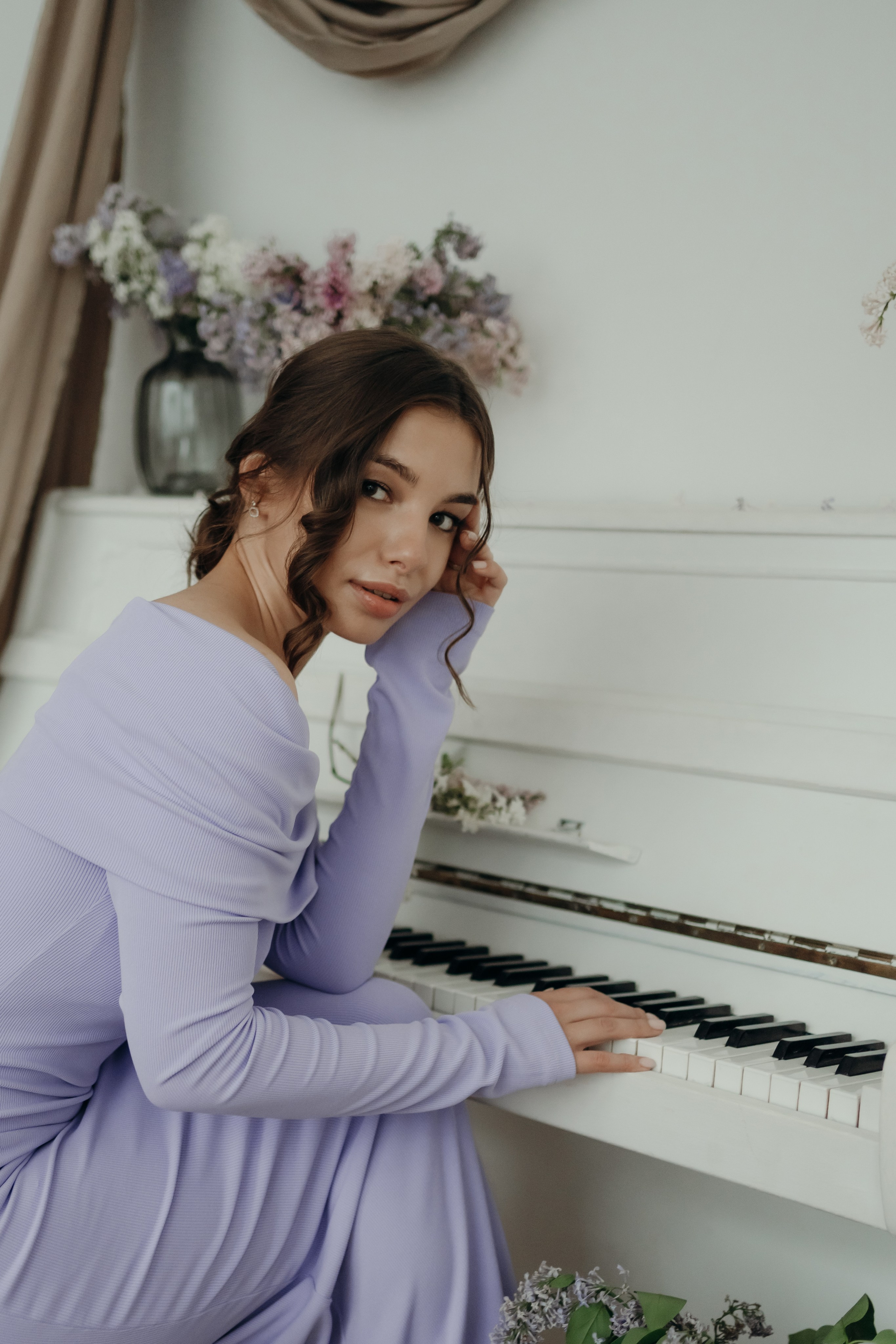 Женская фотосессия в студии в Архангельске. Портретный и свадебный фотограф в Архангельске Елизавета Стрекаловская