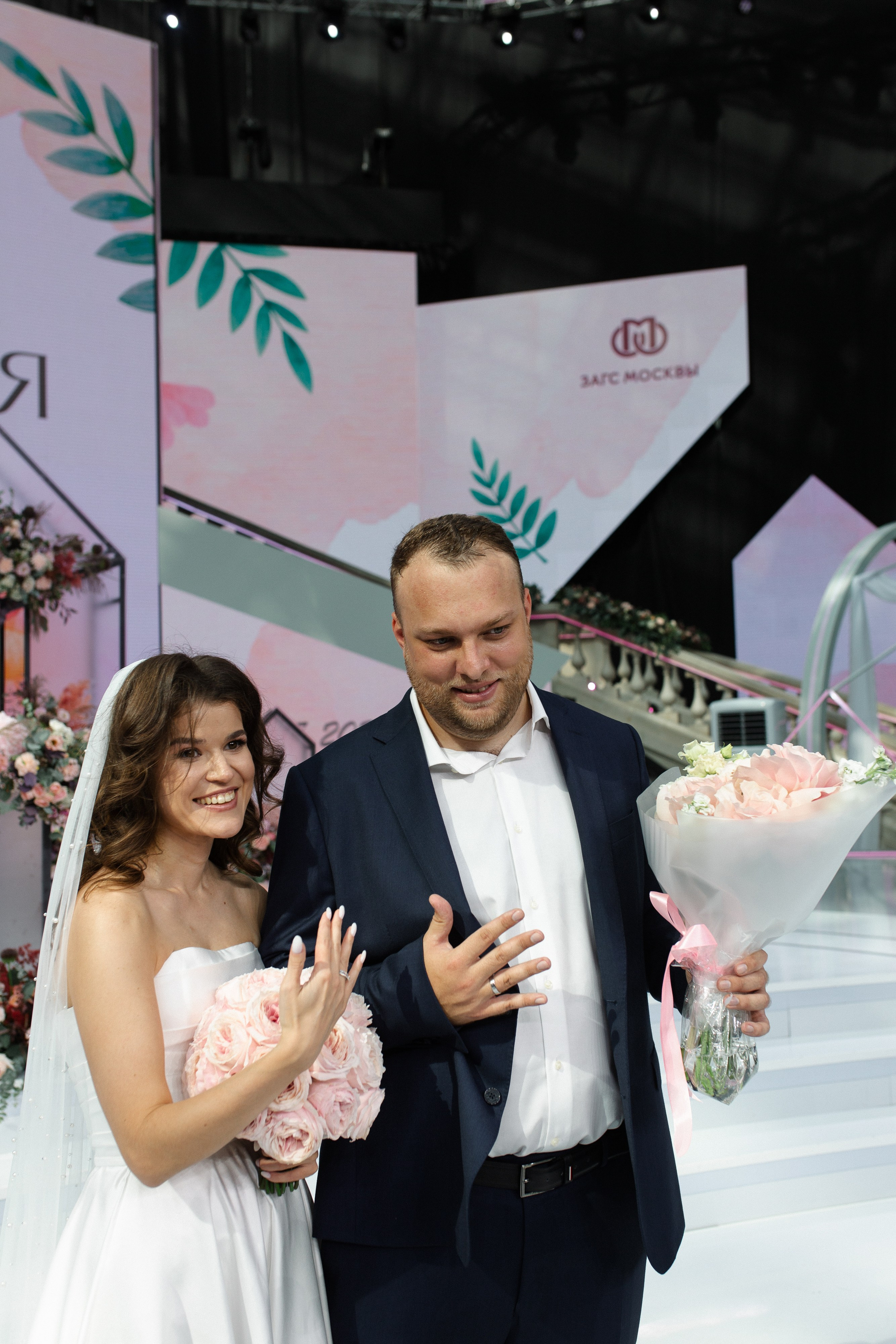 Регистрация в Гостином дворе, ужин в ресторане Библиотека в Переделкино. Свадебный фотограф в Москве Мария Крош