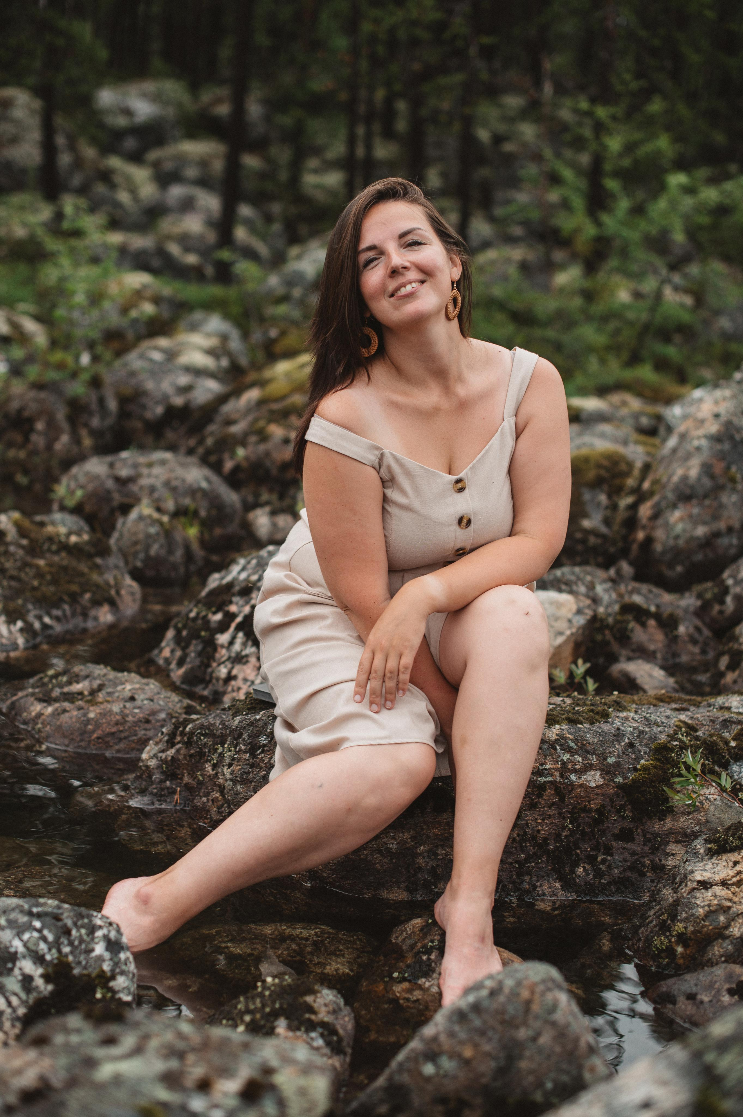 Прогулка по камням. Фотограф Наталья Могилевская Мурманск Териберка Сейдозеро Рыбачий