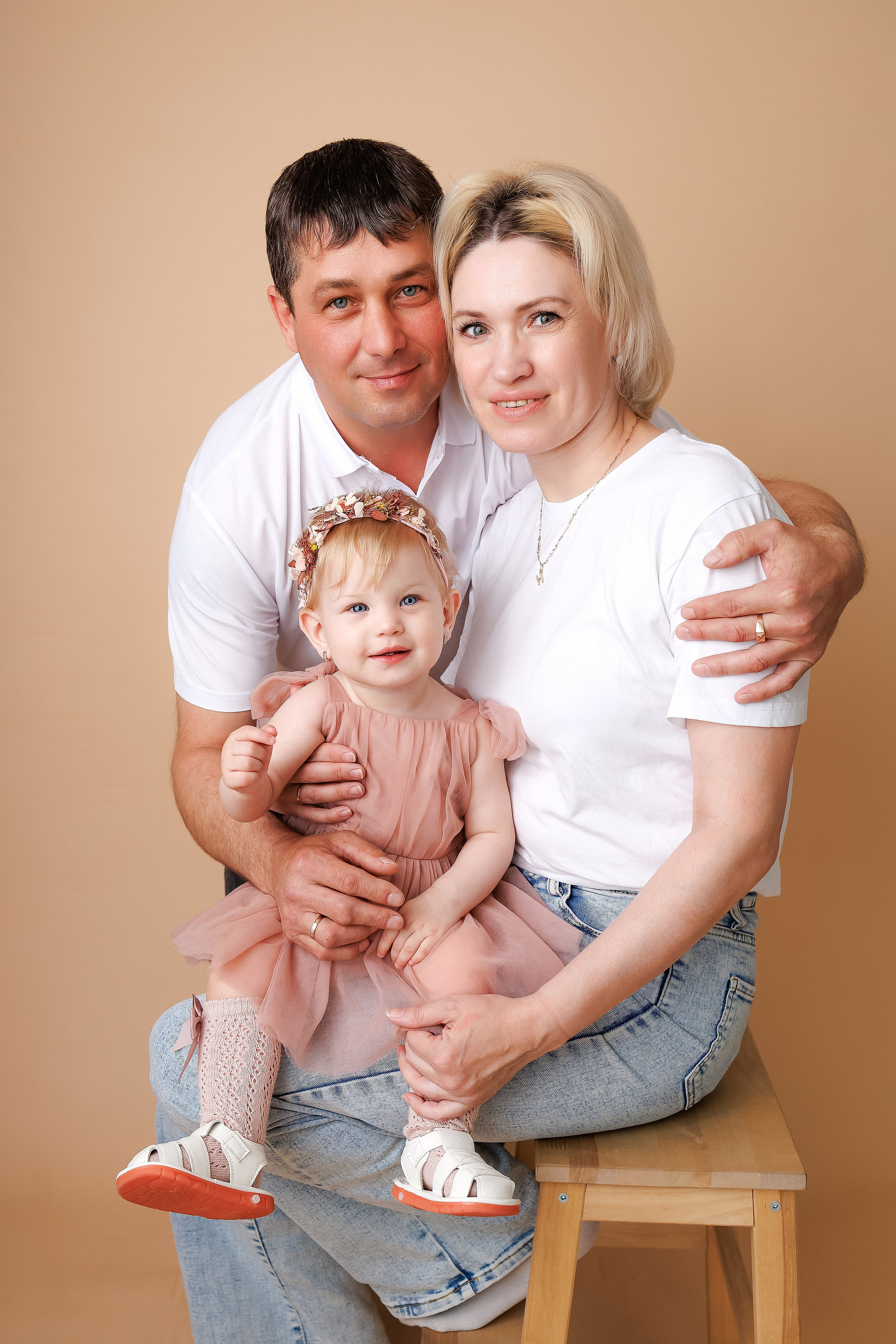 Юлечке 1 годик. Фотограф новорожденный малышей Новосибирск