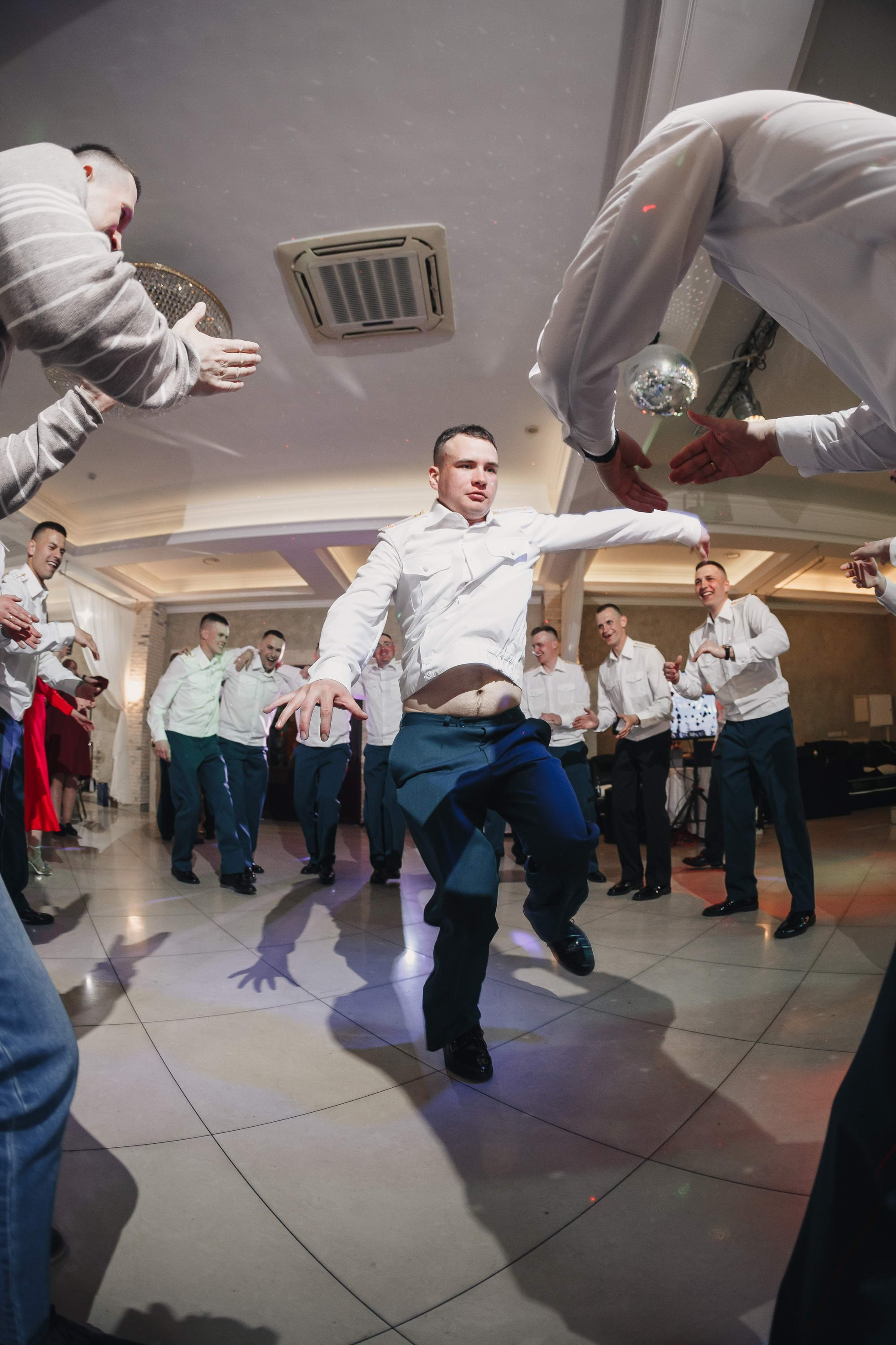 Банкет офицеров выпускников академии связи. Свадебный фотограф Игорь Брундасов 8PHOTO на свадьбу венчание загс СПб