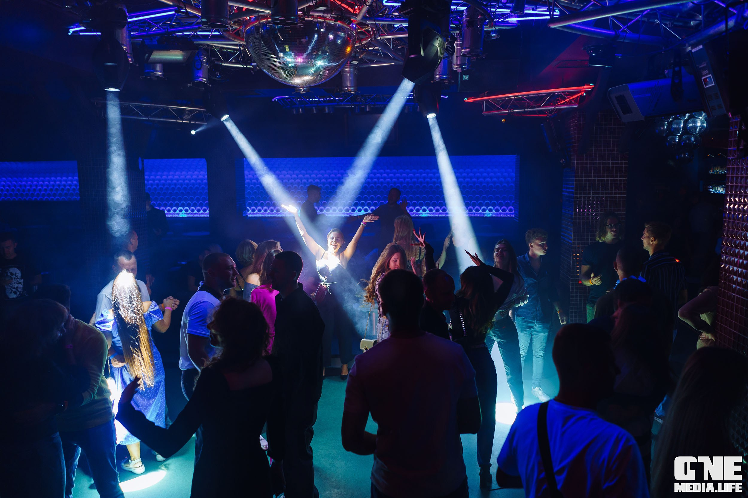 Фоторепортаж из РК Планета. One Media Life: фоторепортажи, фотоотчеты с мероприятий и заведений