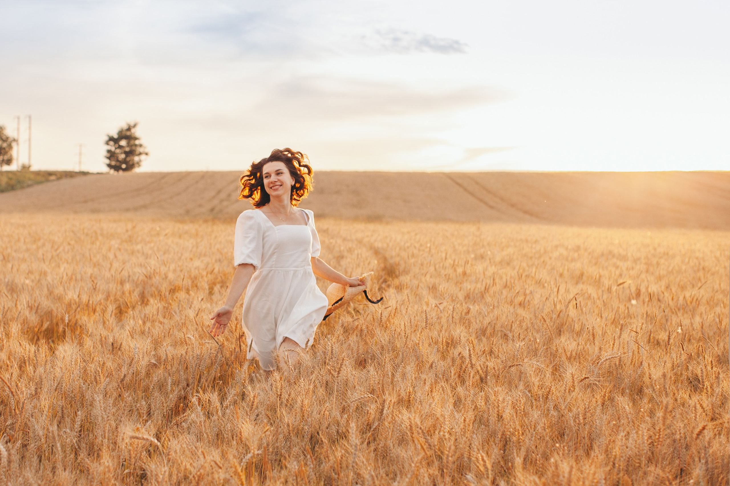 Семейная фотосессия в поле на закате. Фотограф Ольга Ефремова