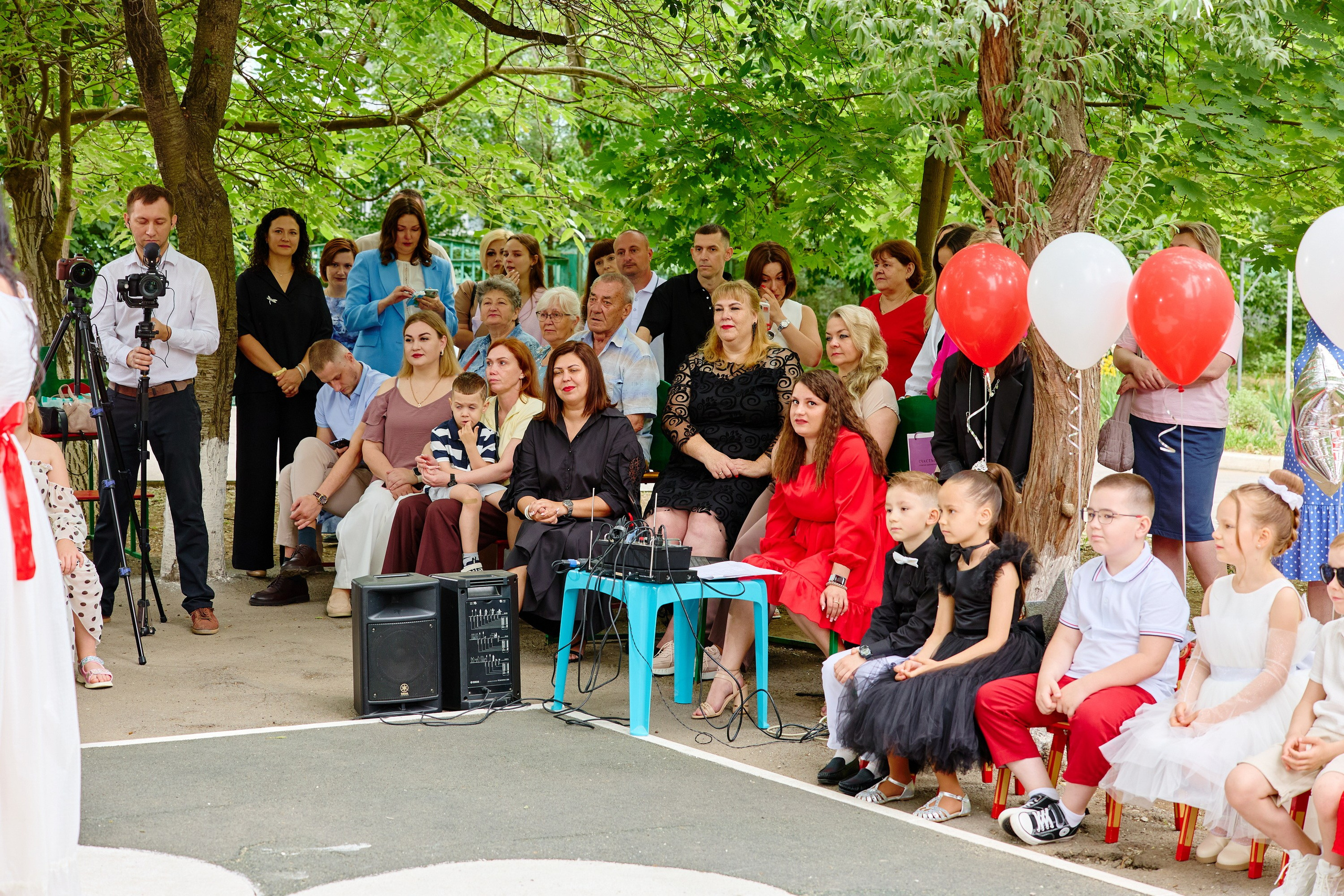 Выпускной 45 сад. Фотограф Выпускные альбомы Таганрог Сергей Коробченко