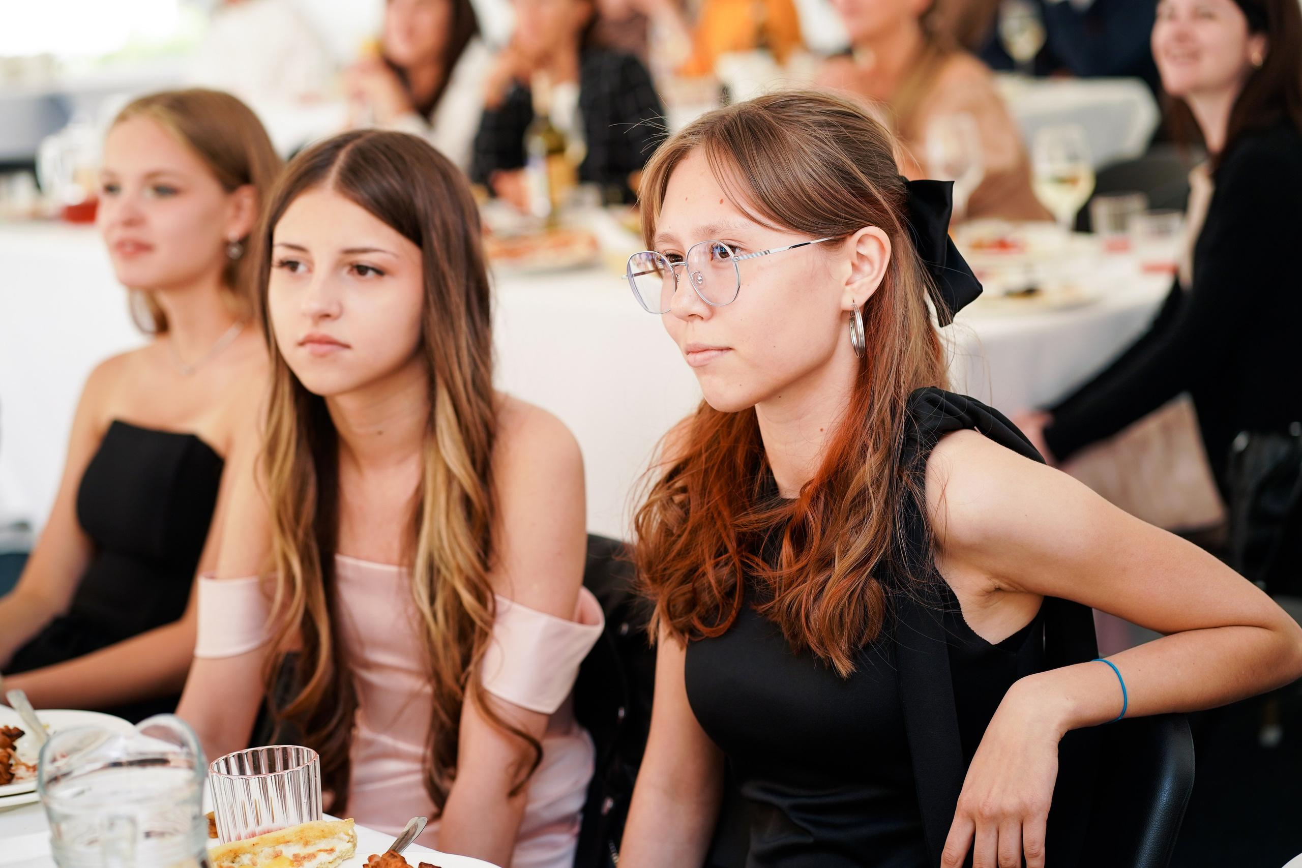 Выпускной 9 класса школа 19 в Коматек. Семейный и портретный фотограф в Екатеринбурге Анна Лобанова