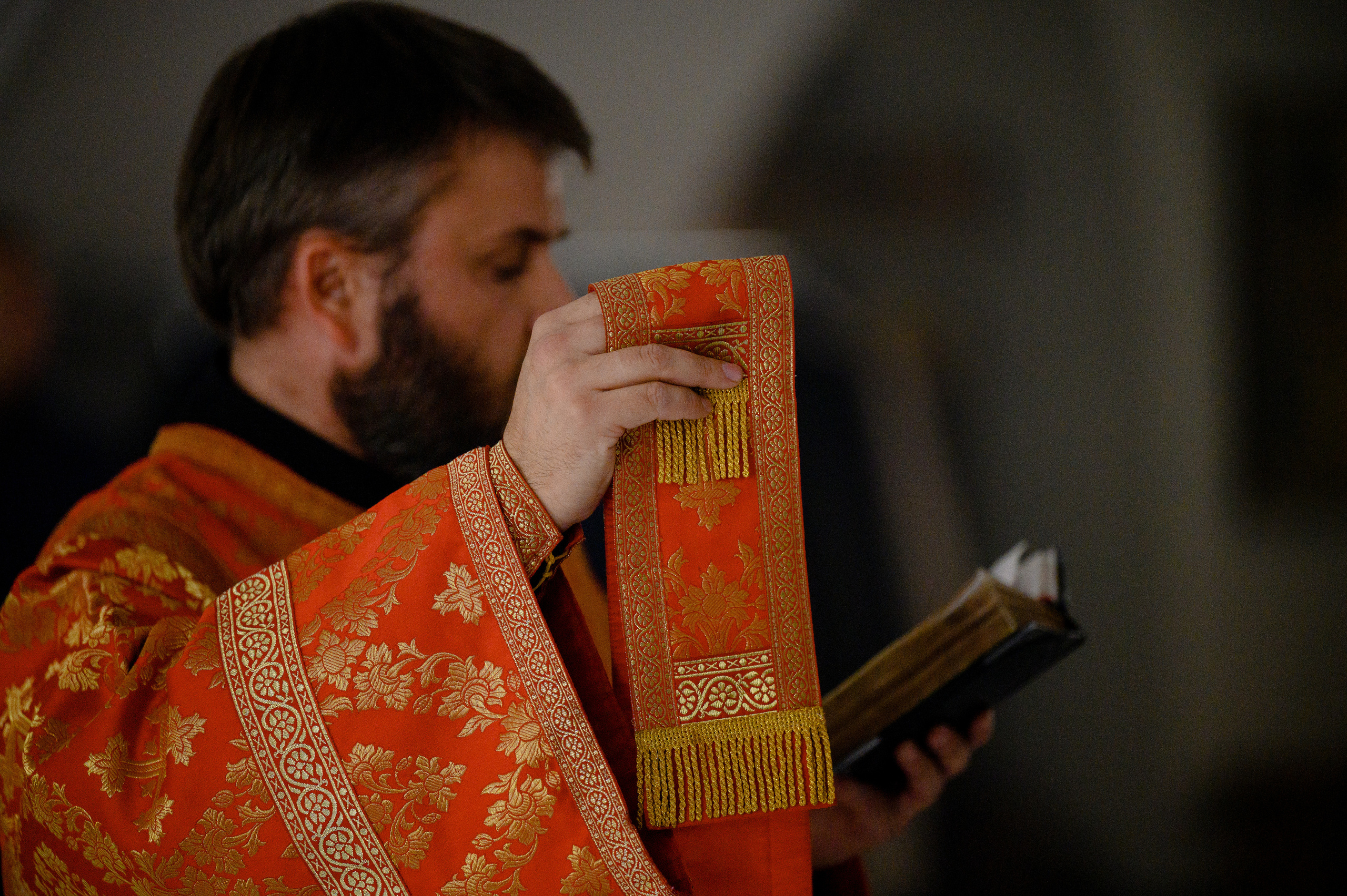 Православное богослужение, церковь,  Харлампиевский храм Иркутска, православная фотосъемка богослужений, православный фотограф в Иркутске Анна Диденко