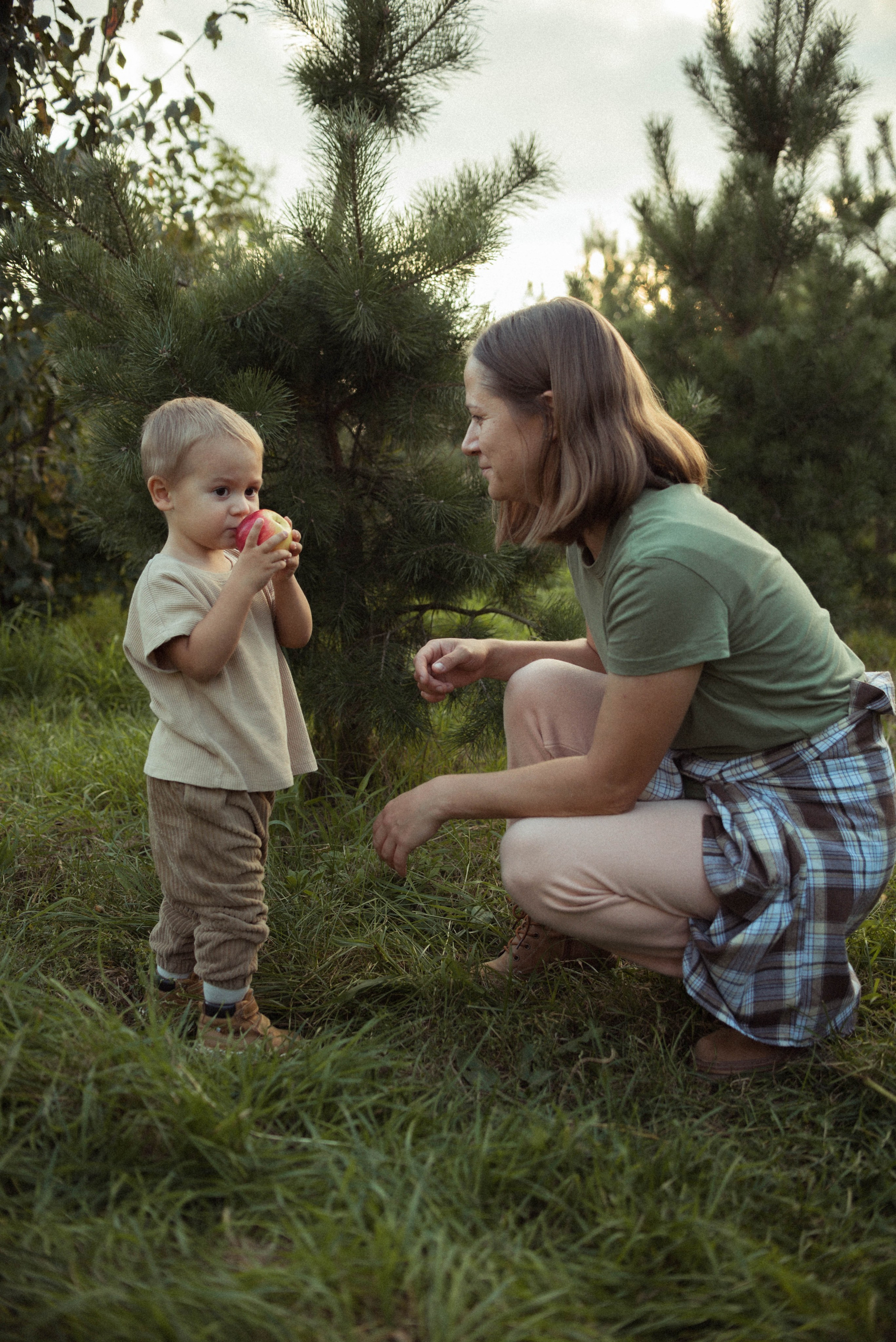 Семейная фотосессия на природе. Семейный фотограф в Железнодорожном Масаева Елена