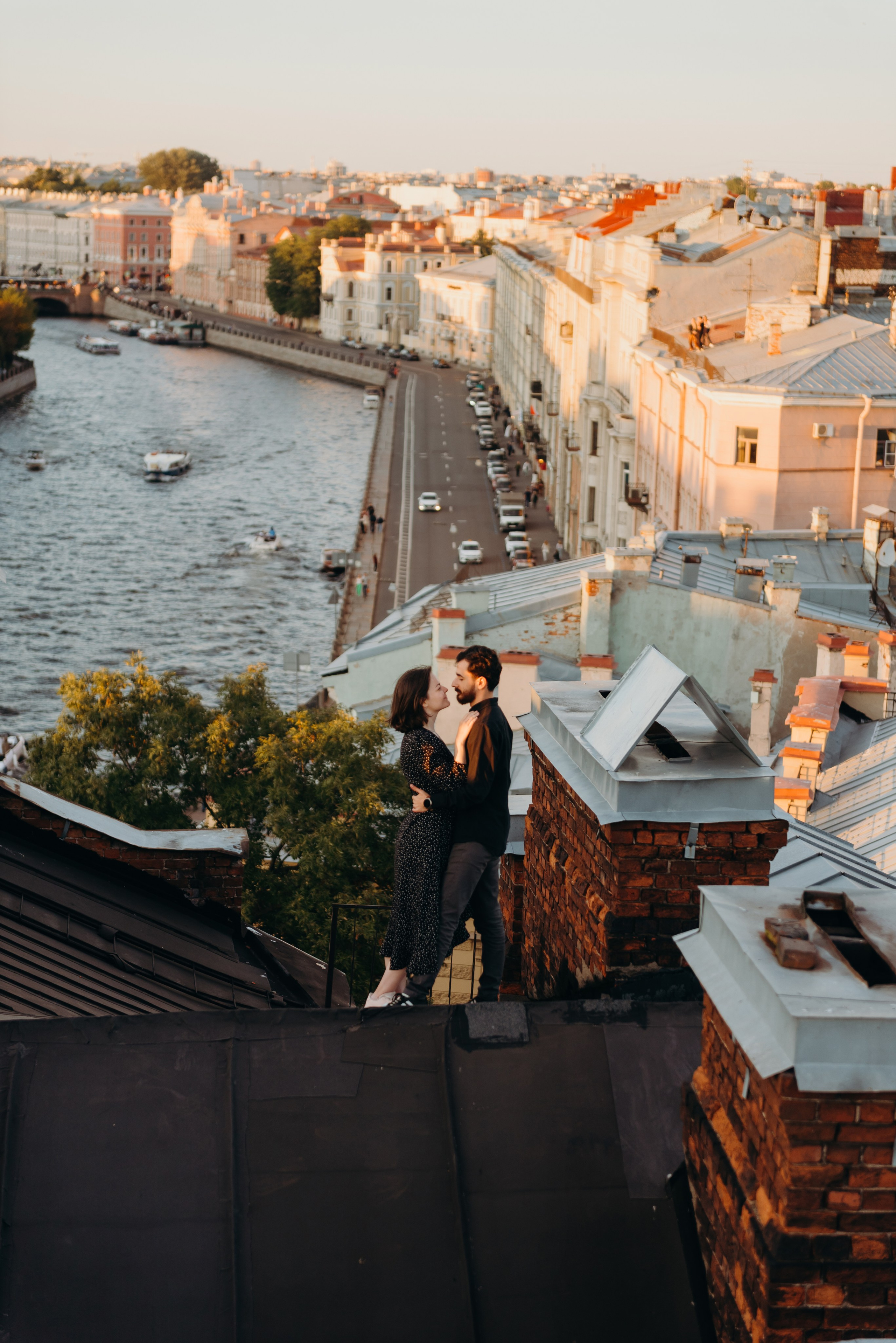 Мы гуляли по крышам питера. Фотограф Алена Нормальная в Санкт-Петербурге