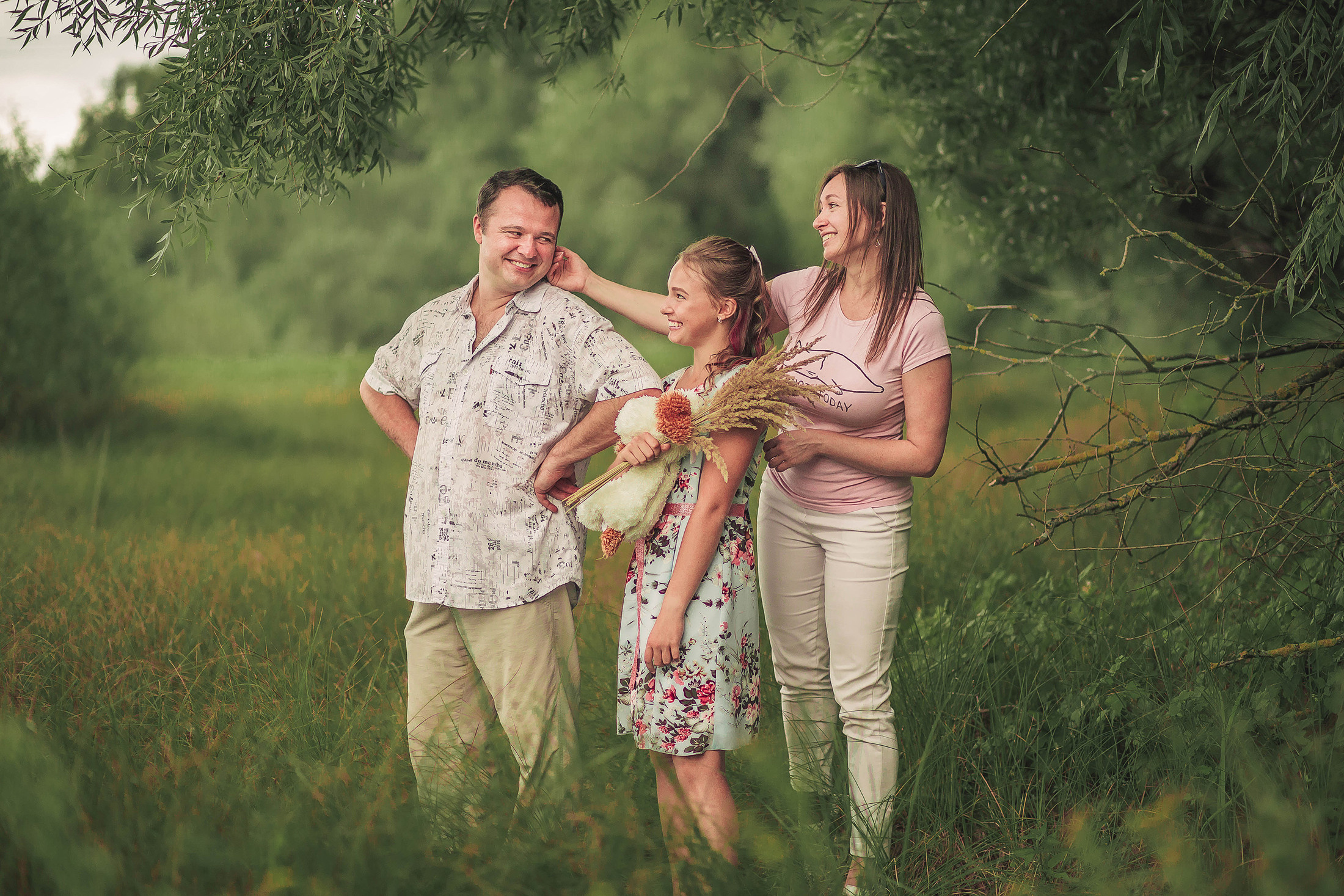 София с Мамой и Папой. Семейный, детский, свадебный фотограф по всей РБ Валера Михневич