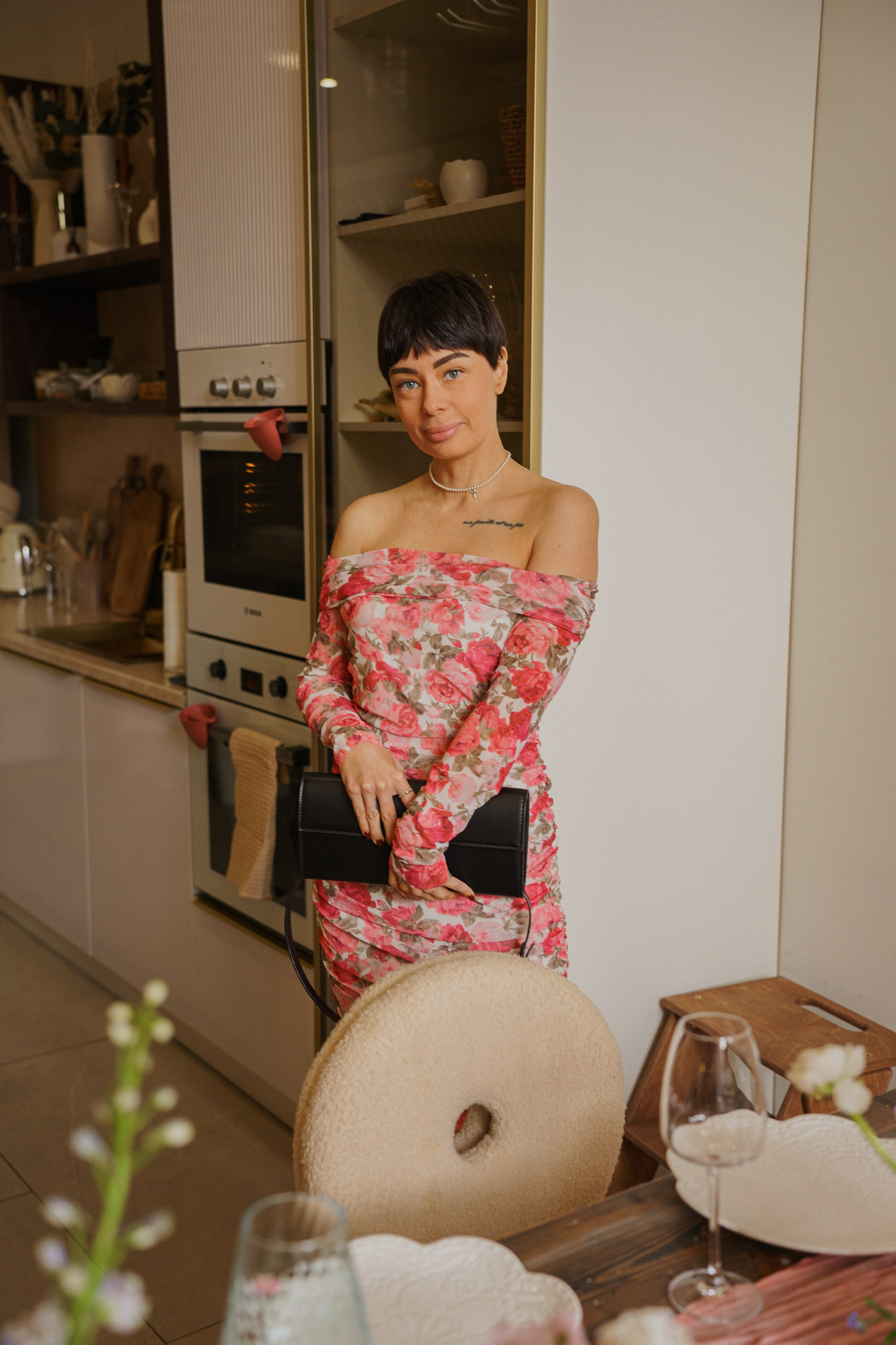 ВЕСЕННИЙ БРАНЧ. Женский портрет