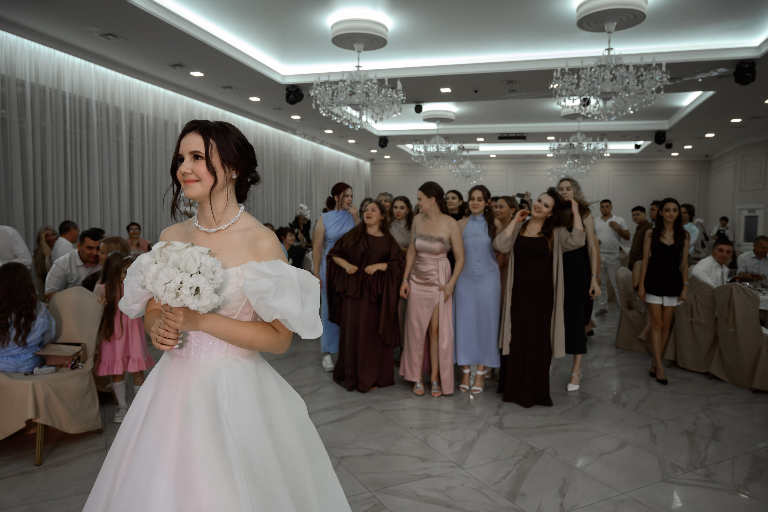 В + В. Свадебный фотограф в г. Астрахань. Так же выезжаю в другие города