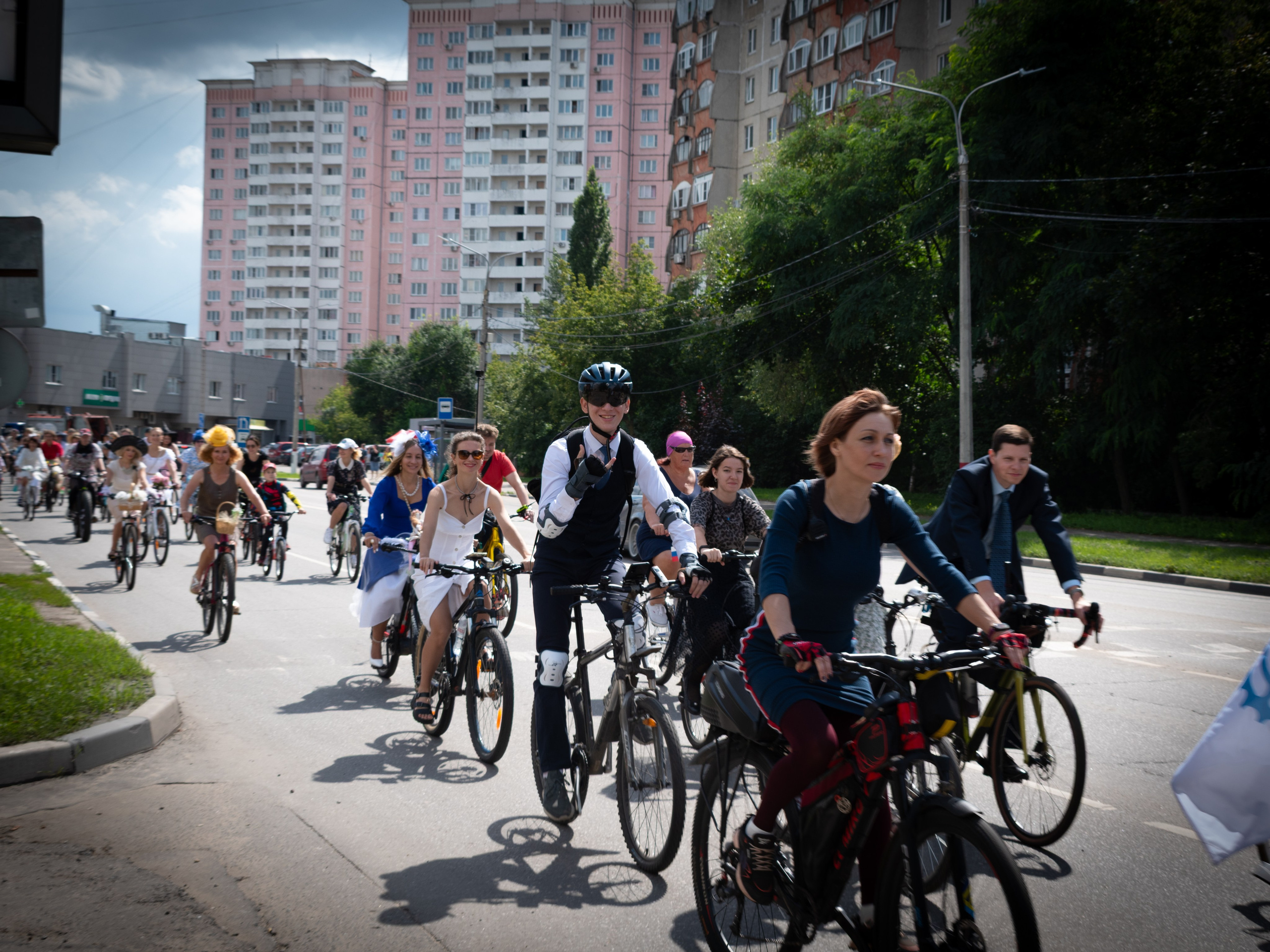 «Леди на велосипеде» — велопробег по г. Жуковскому 2025. Репортажный фотограф Сыбер Мартти