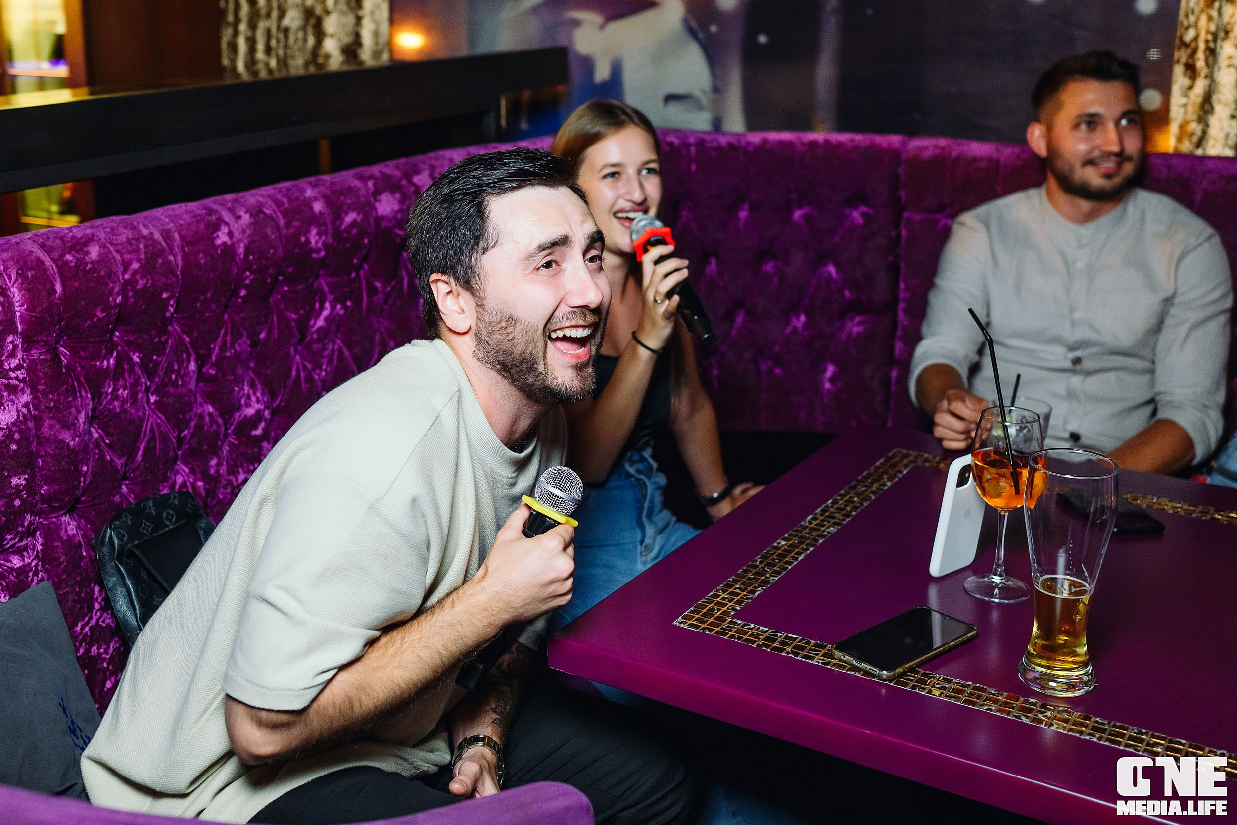Фоторепортаж из караоке-клуба Эйфория. One Media Life: фоторепортажи, фотоотчеты с мероприятий и заведений