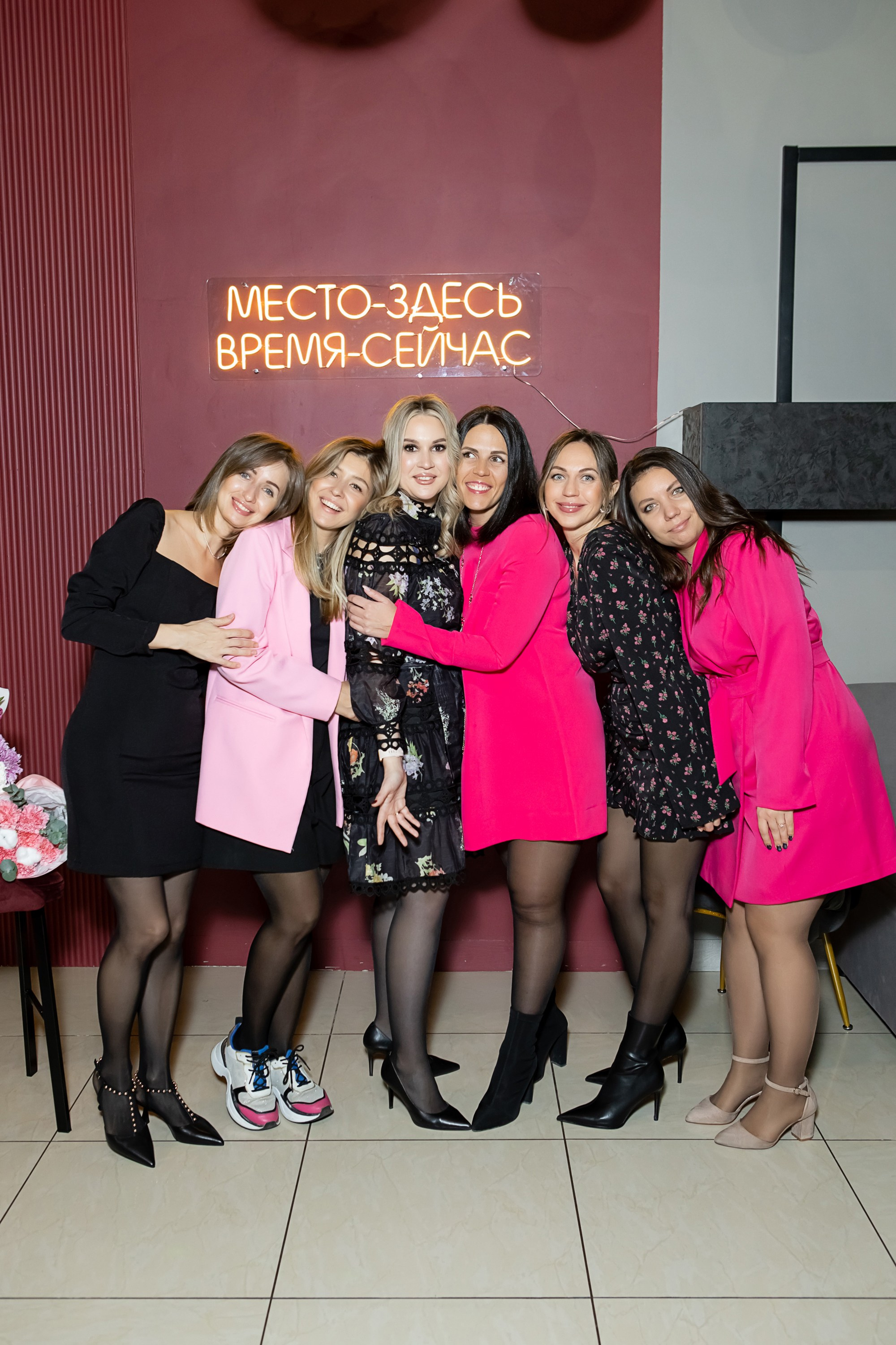 Интра Лофт. Репортажный и семейный фотограф в Новосибирске Елена Каменева