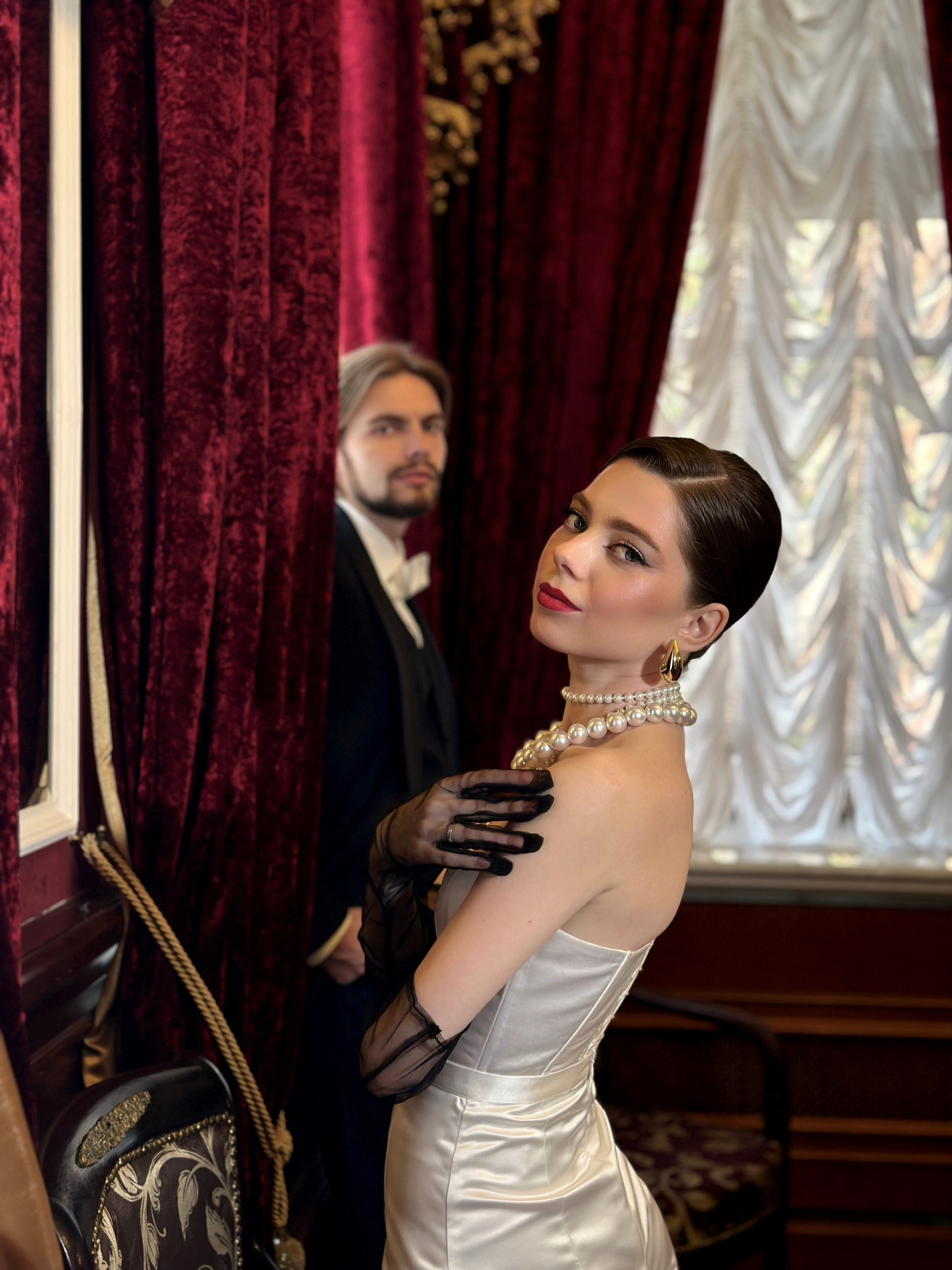 Даниил и Ирина. Музей. Phbyadel.wfolio.pro