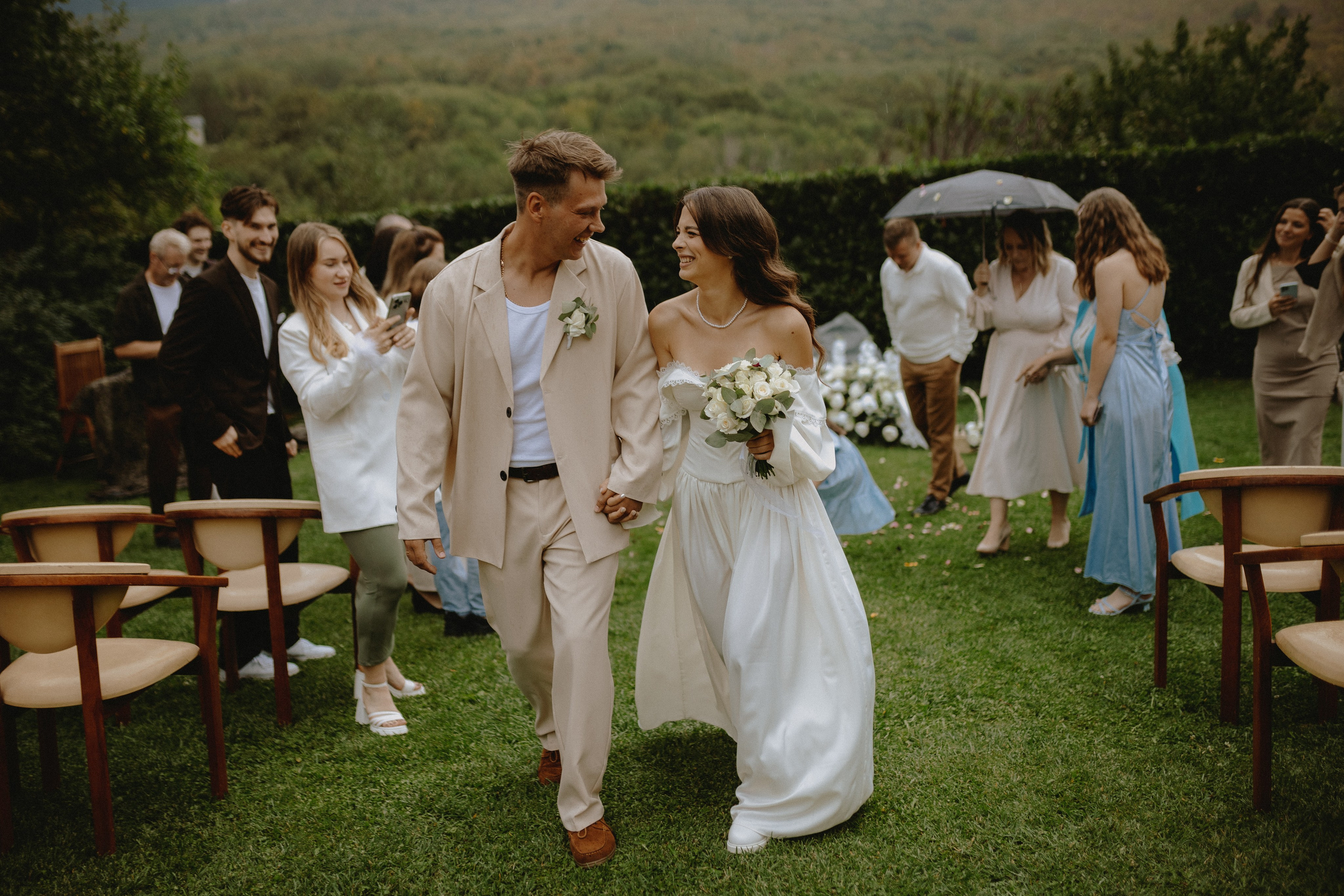 Дима и Настя | Rainy mountain wed | Крым. Свадебный фотограф в Санкт-Петербурге Анастасия Селиванова