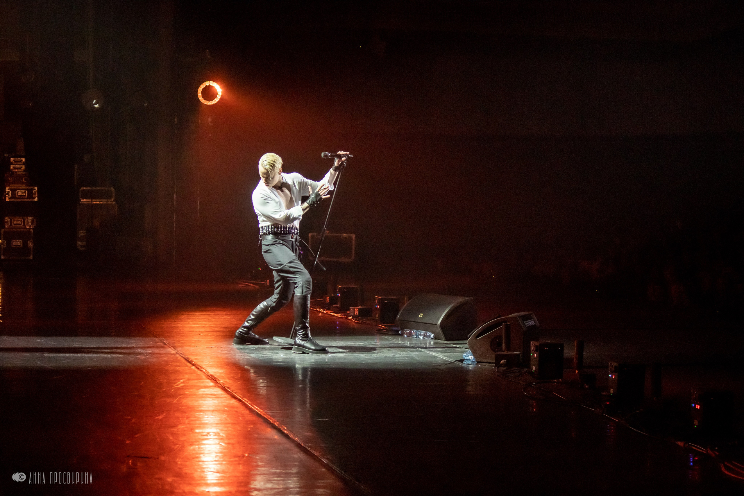 Концерт SHAMANа, БКЗ «Октябрьский». Ваш фотограф в Санкт-Петербурге Анна Просвирина