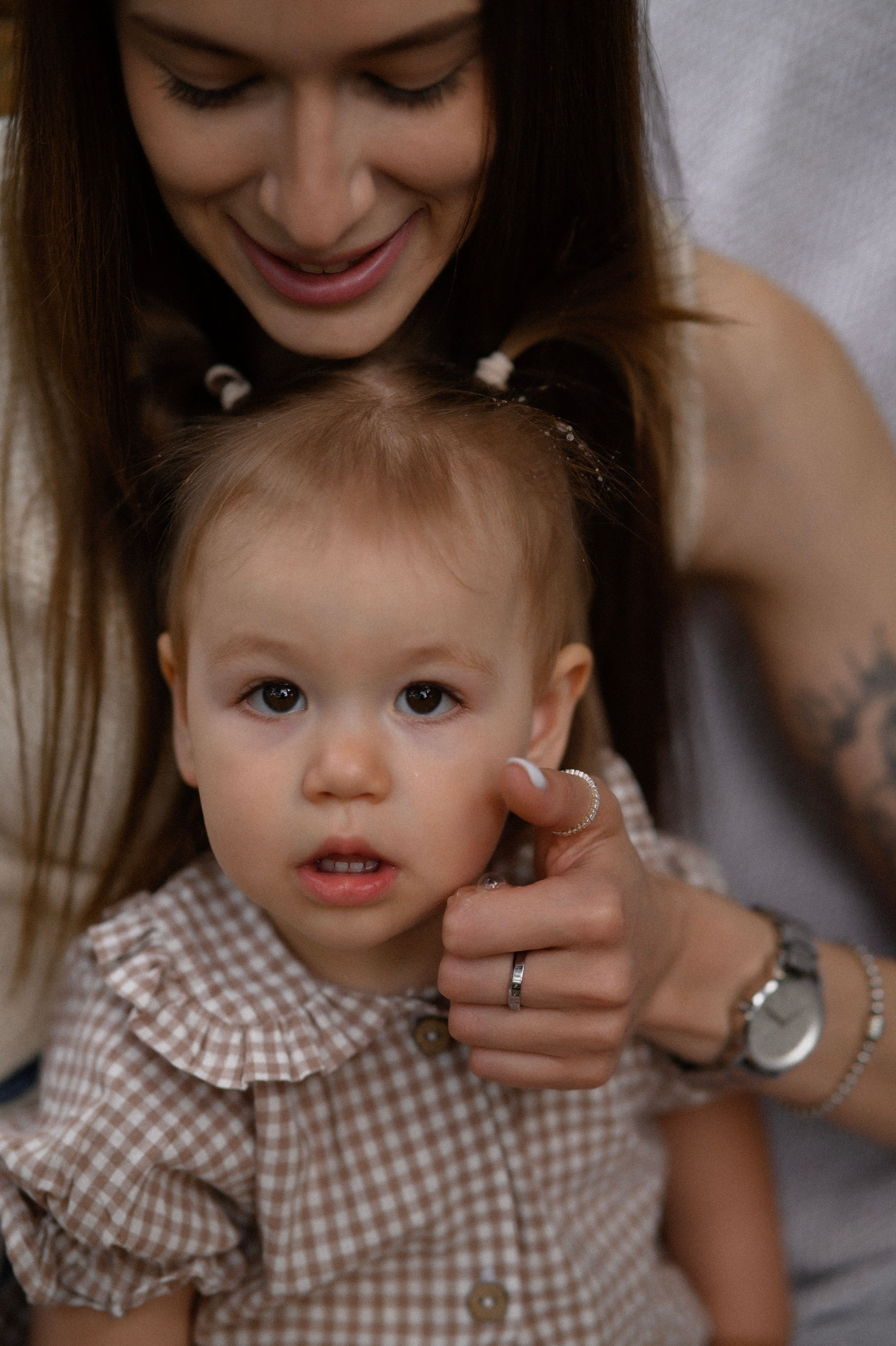 Надя и Алиса в ресторане Кедр. Семейный и свадебный lifestyle-фотограф в Москве Мария Петрова