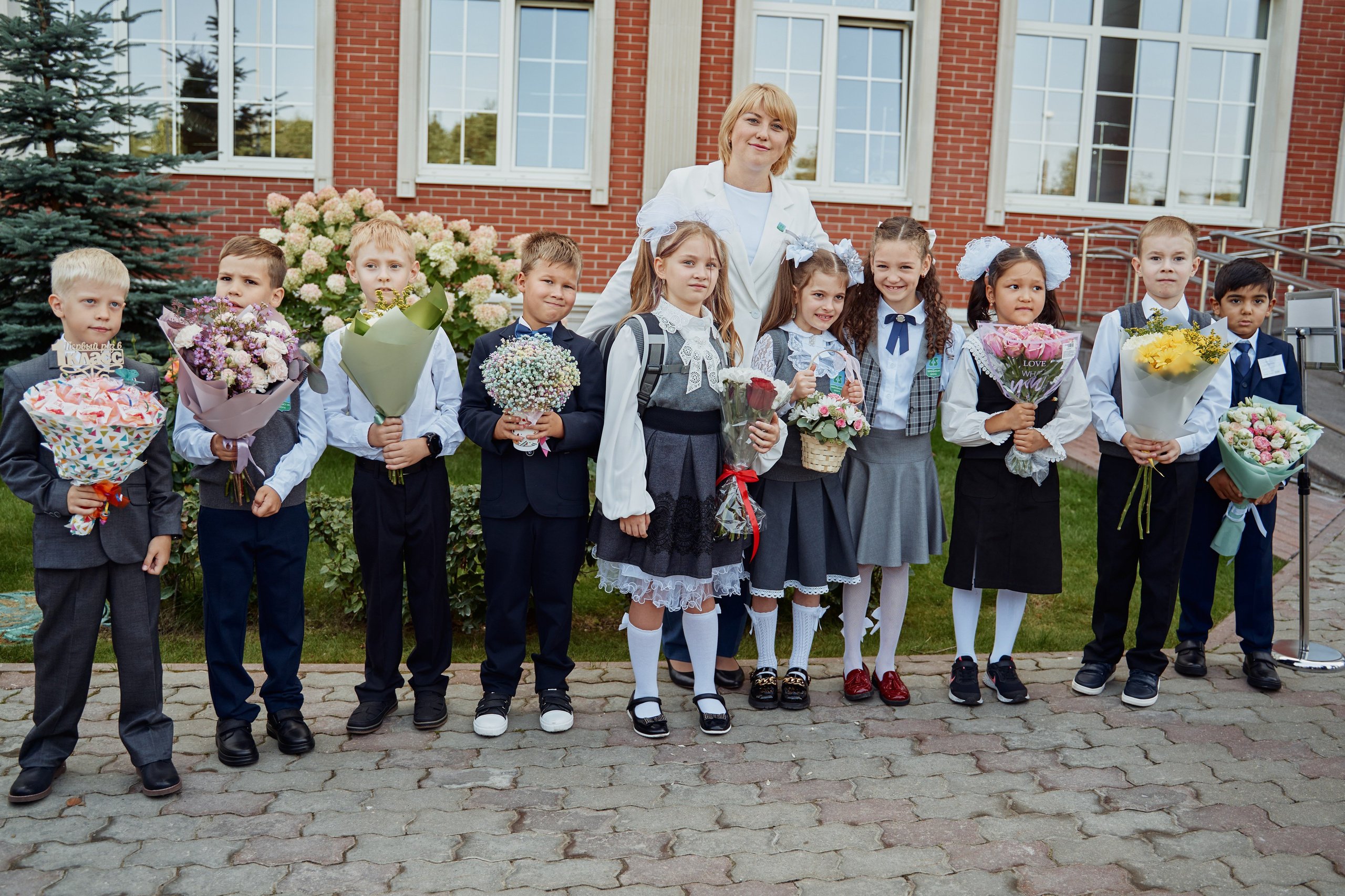 1 сентября 1Ж класс. Фотограф Москва Арина Клокова