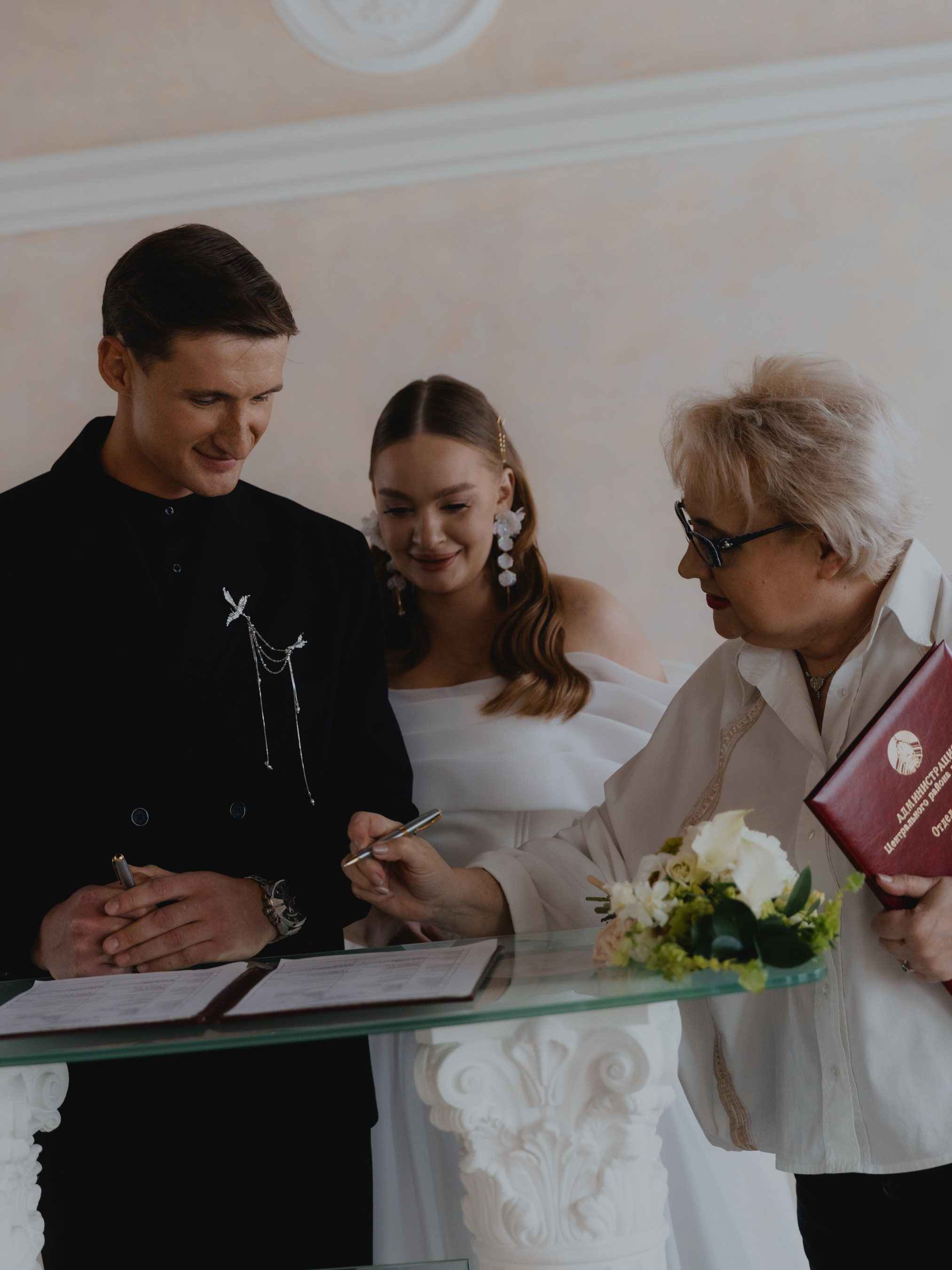 Макс и Катя (загс + прогулка). Свадебные фотографы в Гомеле и Минске Сергей и Анастасия Фещенок