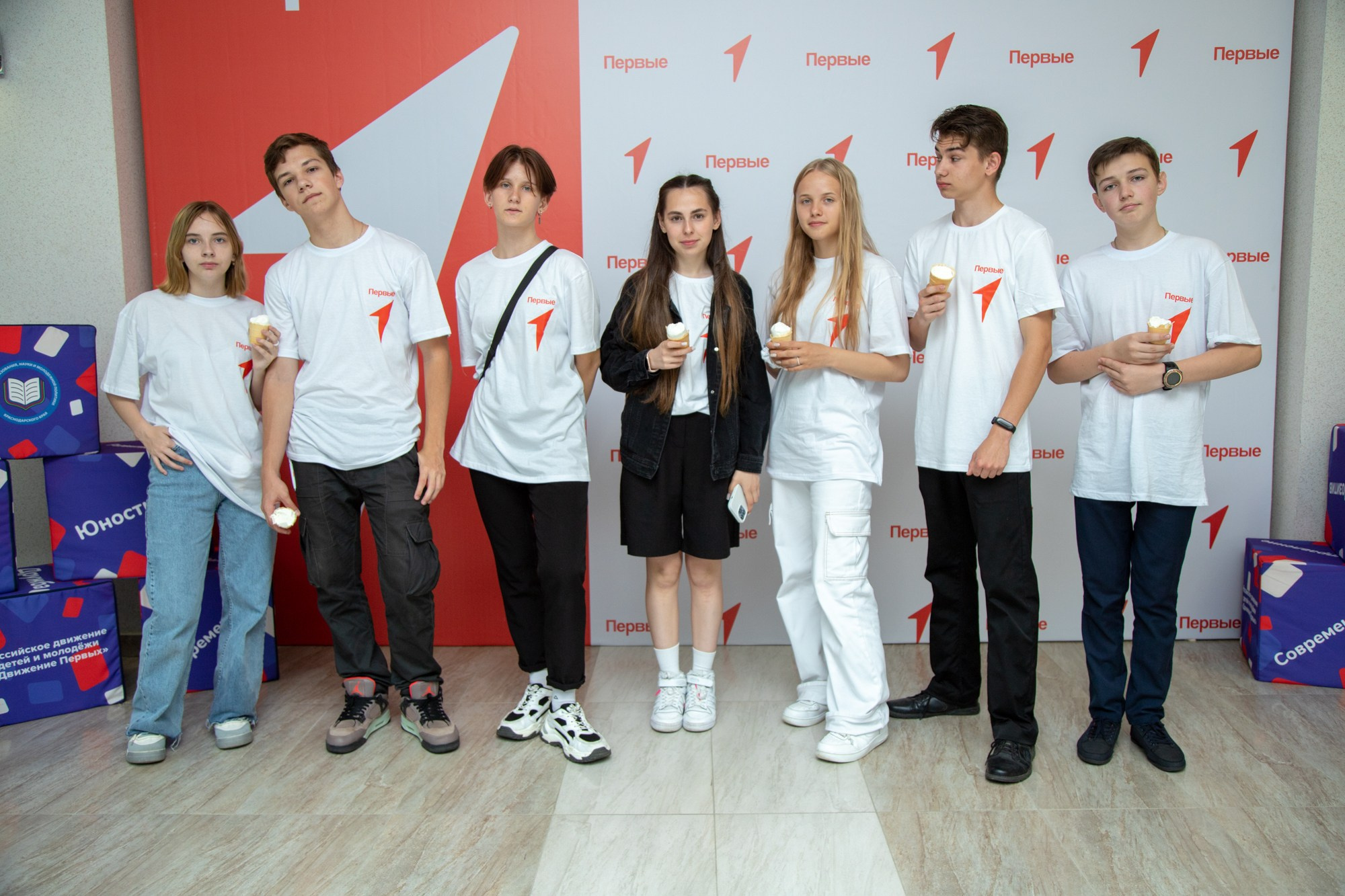 Первый фестиваль Движения Первых в Краснодаре. Репортажный, промышленный и маркетплейс-фотограф Дмитрий Чернат