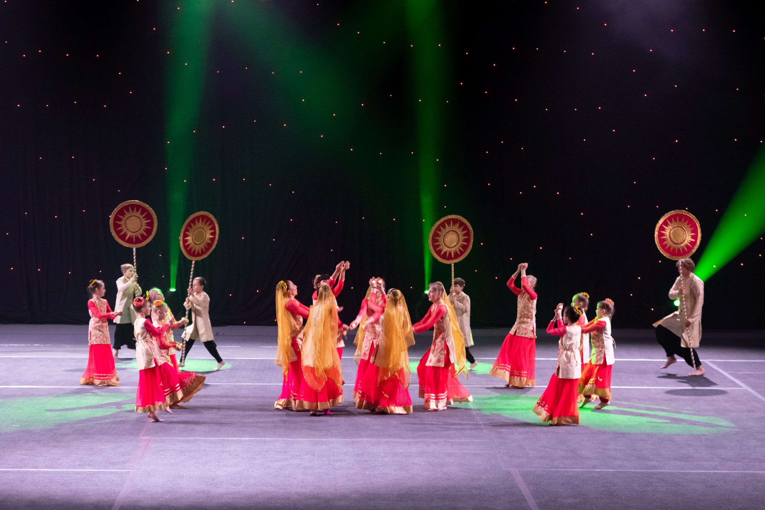 6 мая, концерт 10 лет, Сибур Арена, г. Санкт-Петербург. Золотое яблочко