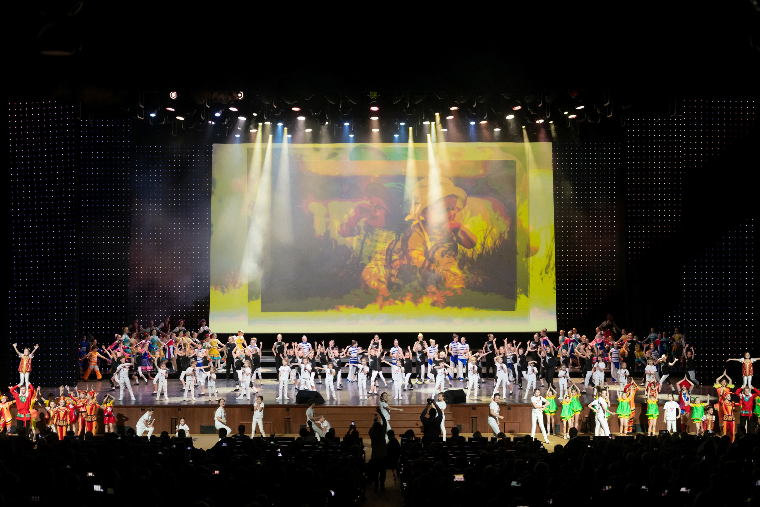 2 февраля, концерт Таланты России, Кремлевский Дворец. Золотое яблочко