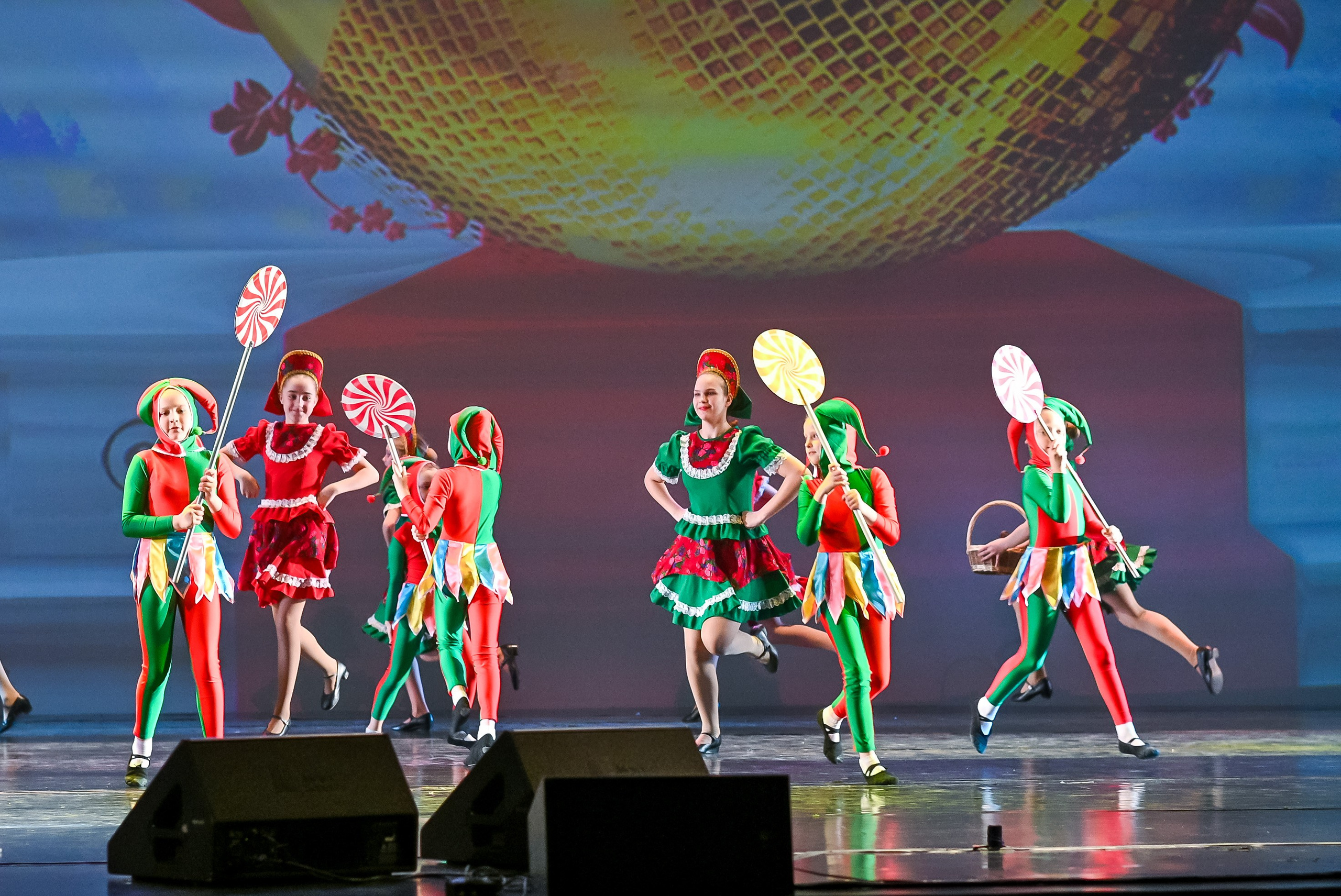 23 апреля, часть 3, БКЗ Октябрьский, г. Санкт-Петербург. Золотое яблочко