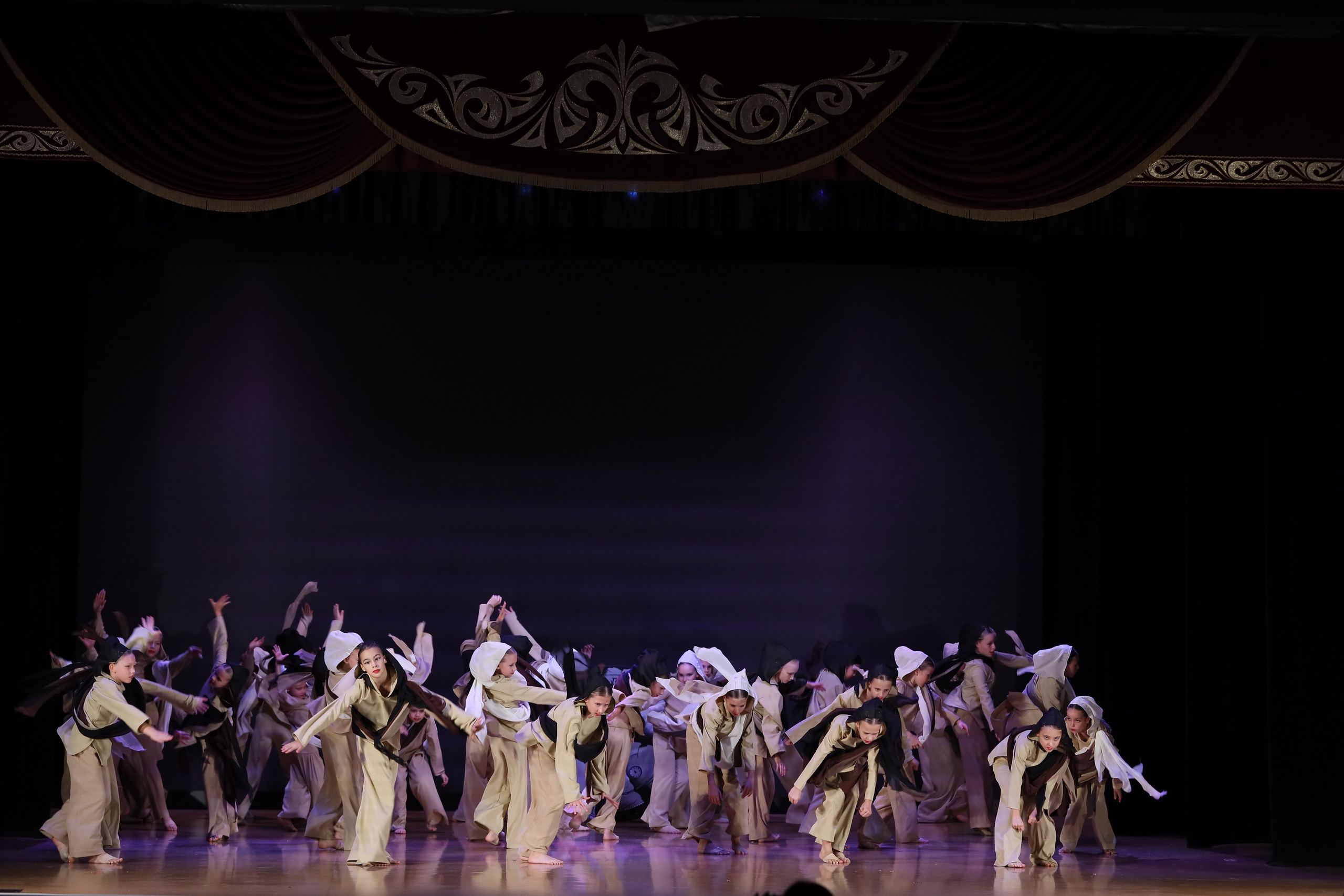 4 ноября, блок 1, видео, номера 59-, г. Краснодар. Золотое яблочко