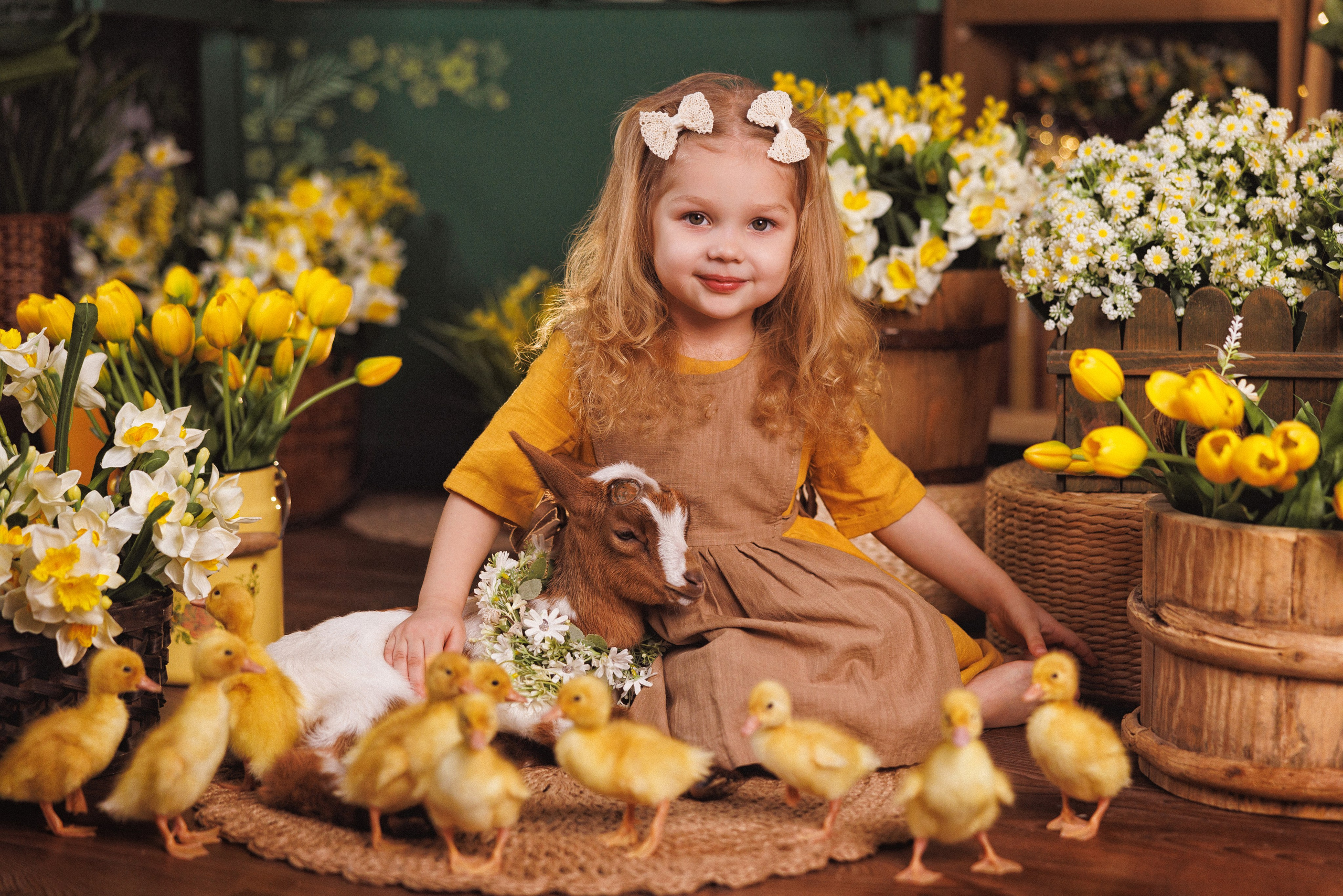 Пасхальная фотосессия с животными (утята, козлик и кролики), в фотостудии «Антураж» город Краснодар. Семейный и детский фотограф в Краснодаре Анна Трашкова