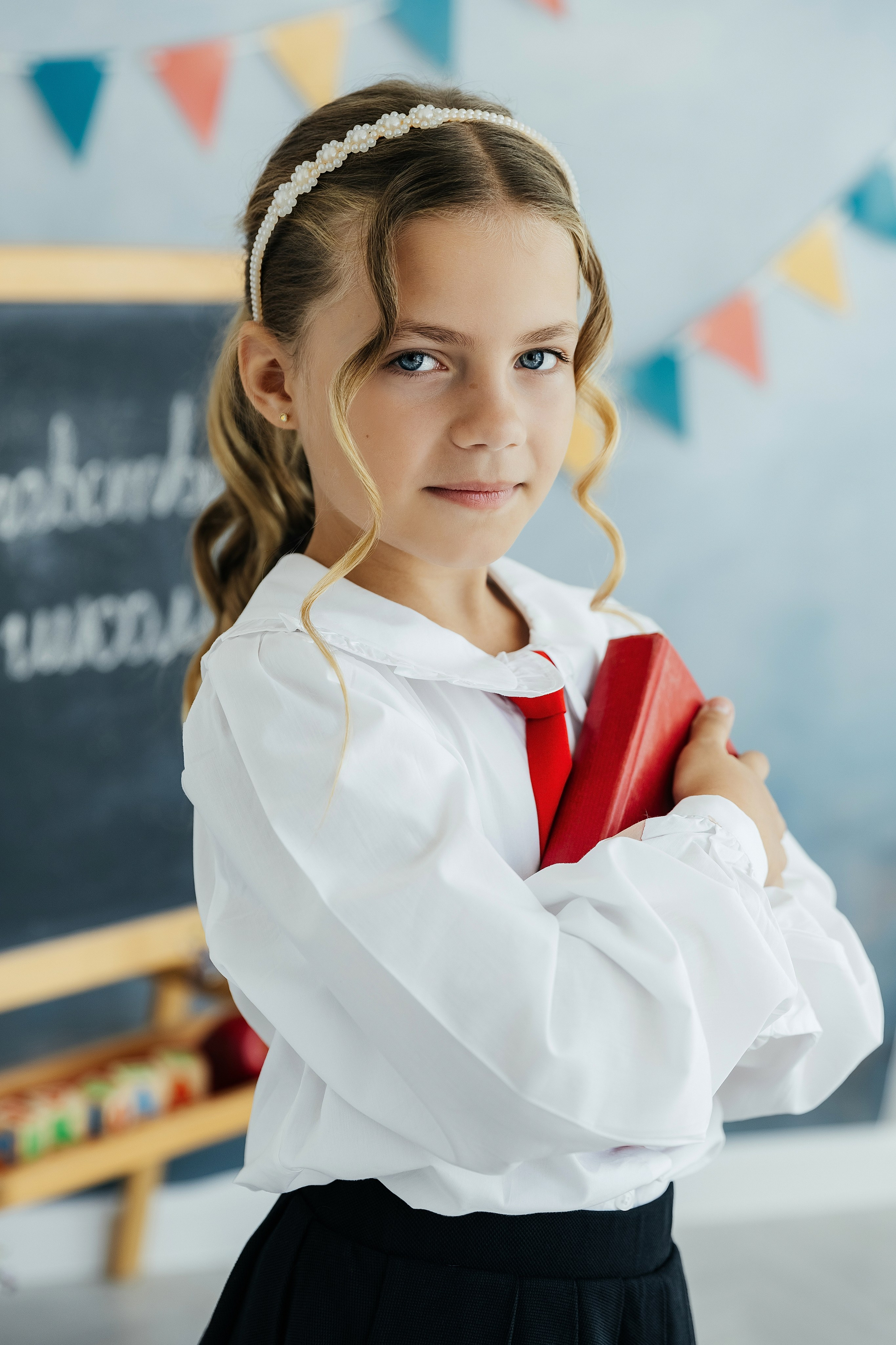 Первоклашкам. ВЫПУСКНЫЕ АЛЬБОМЫ | РОВЕСНИК | КЕРЧЬ