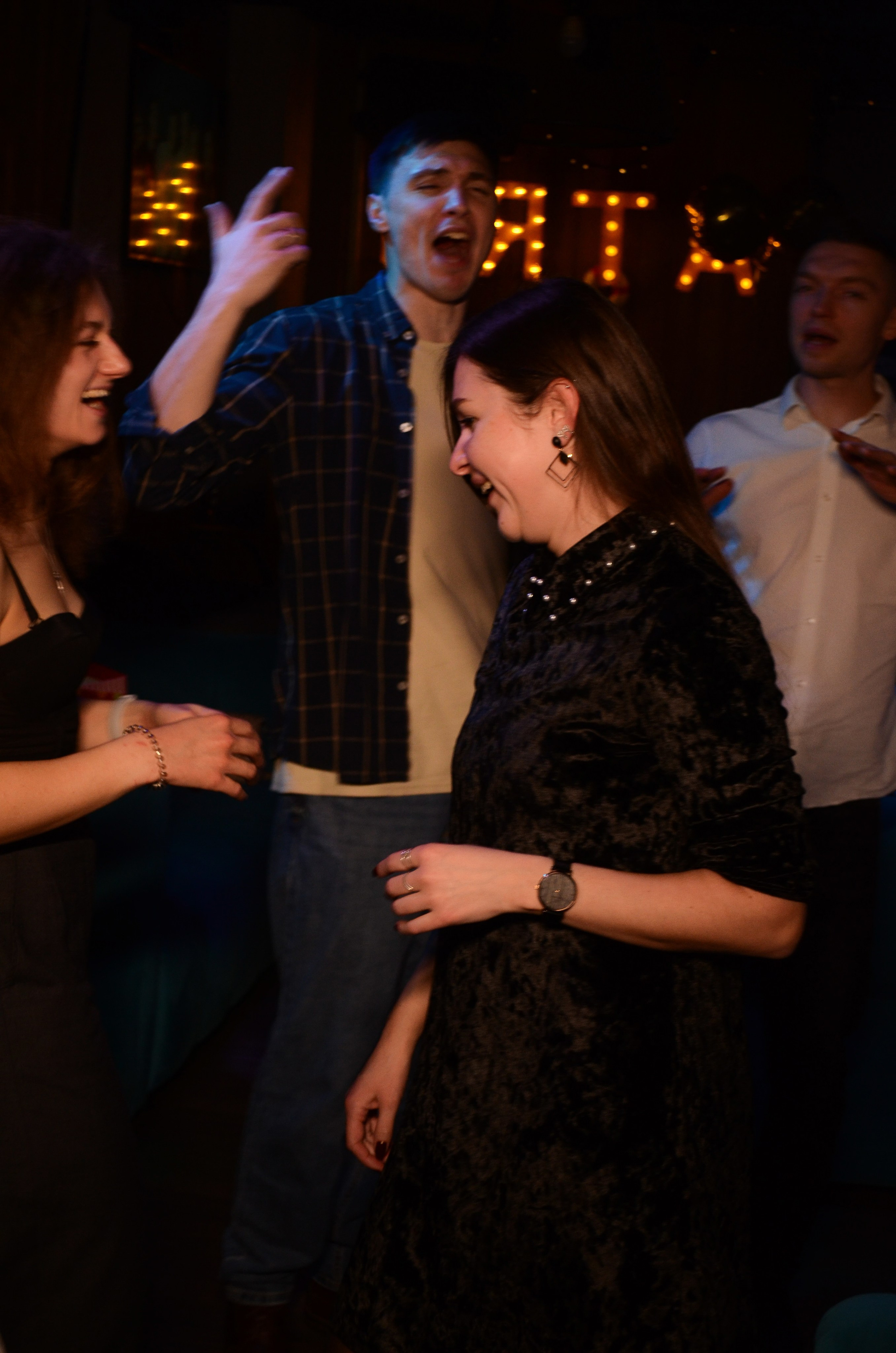 27.12.25 New Year Party. Мята Спортивная — Кальянная, караоке, бар в Минске