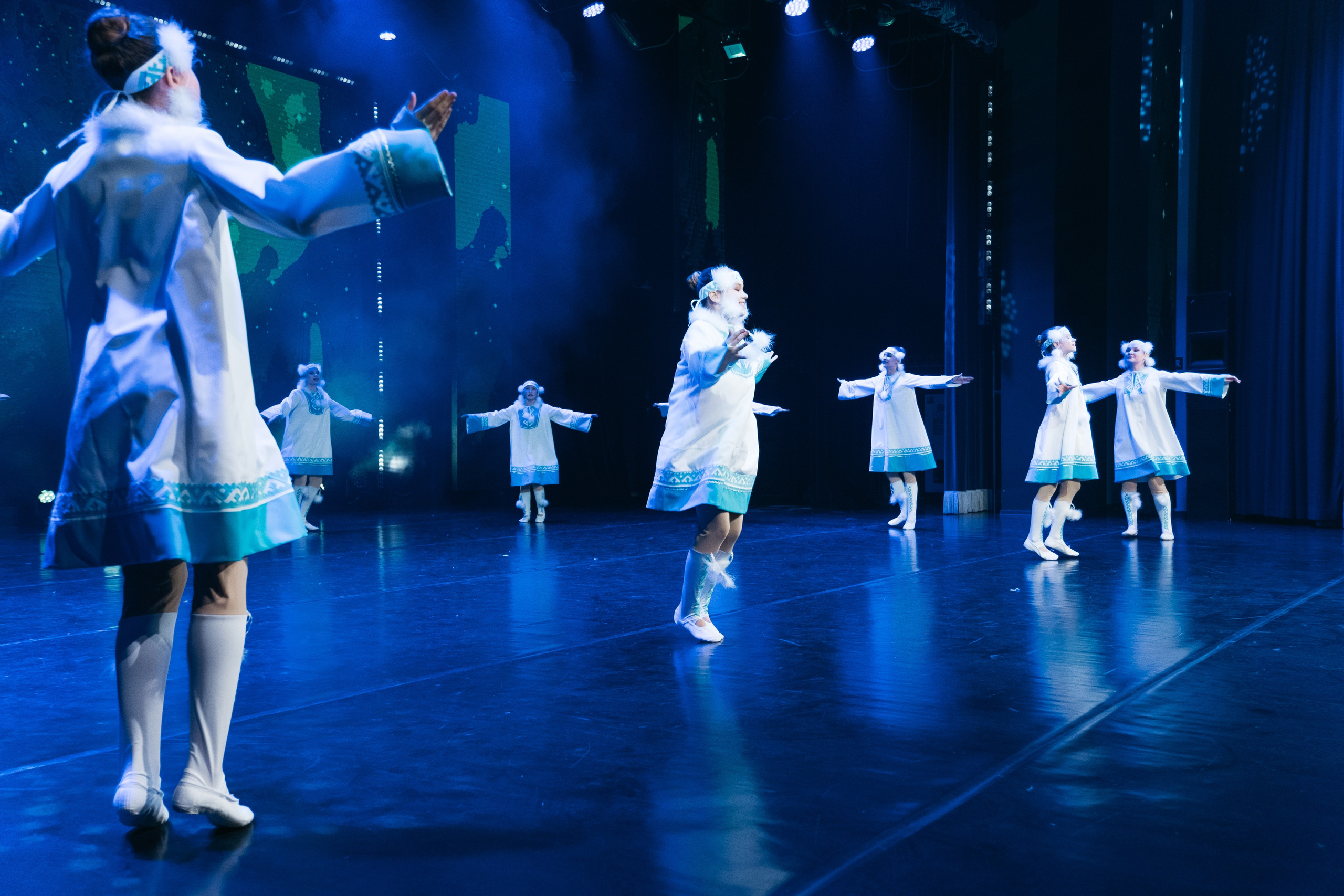 СурГУ 23.12.23. Репортажный и свадебный фотограф в Сургуте