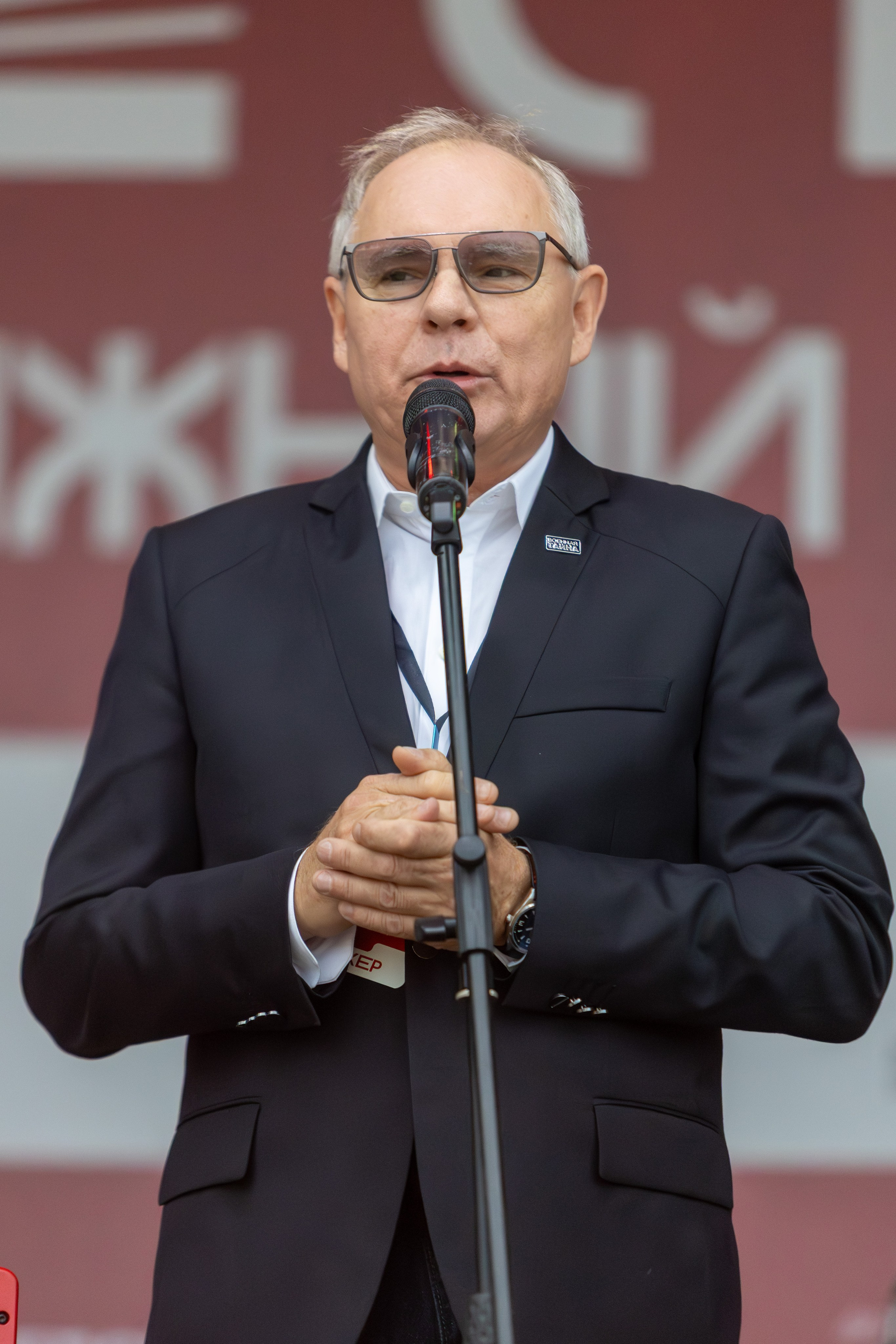 Игорь Прокопенко. Фотограф для маркетплейсов Михаил Бове