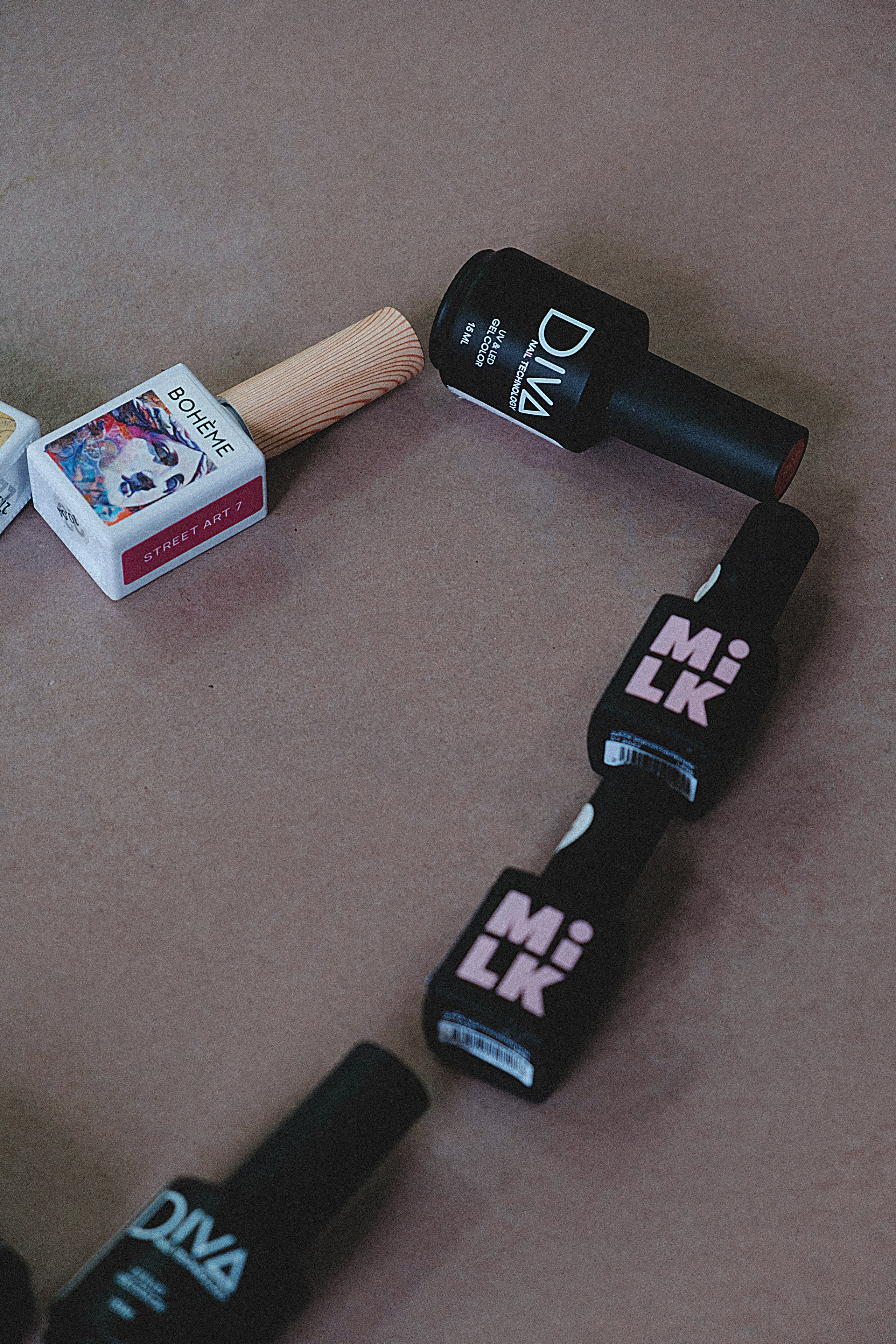 Минимализм в ногтевом контенте. Фотограф и видеограф в Омск/Москва Сащенко Лера