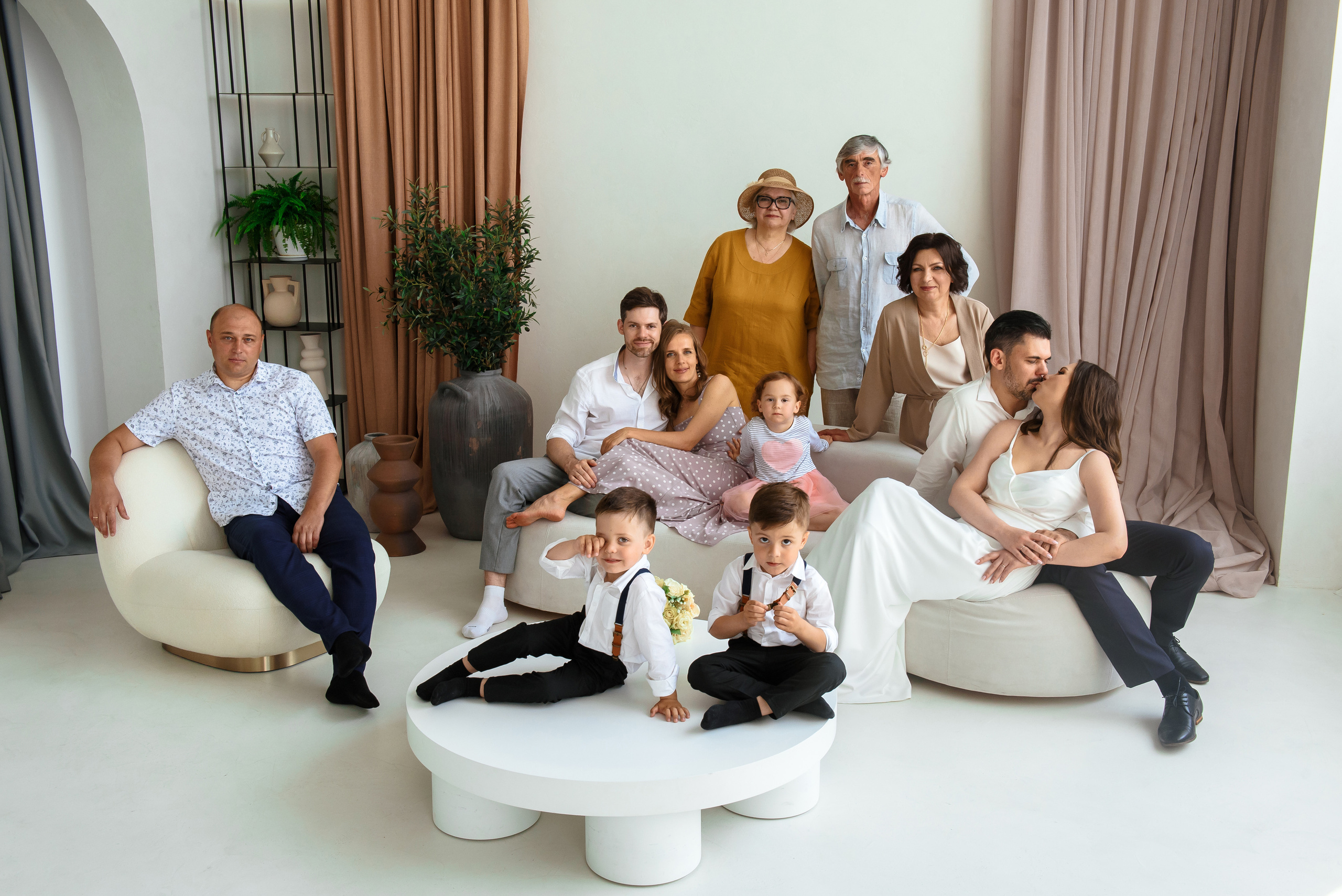 Weddings. Wedding and family photographer USA