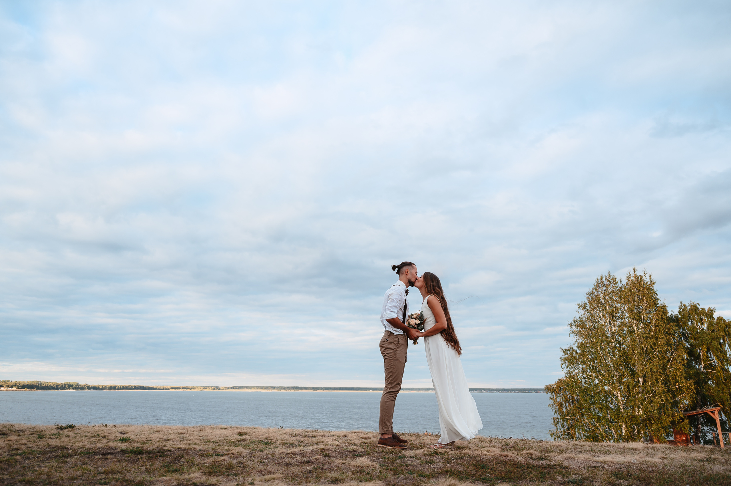 Weddings. Wedding and family photographer USA