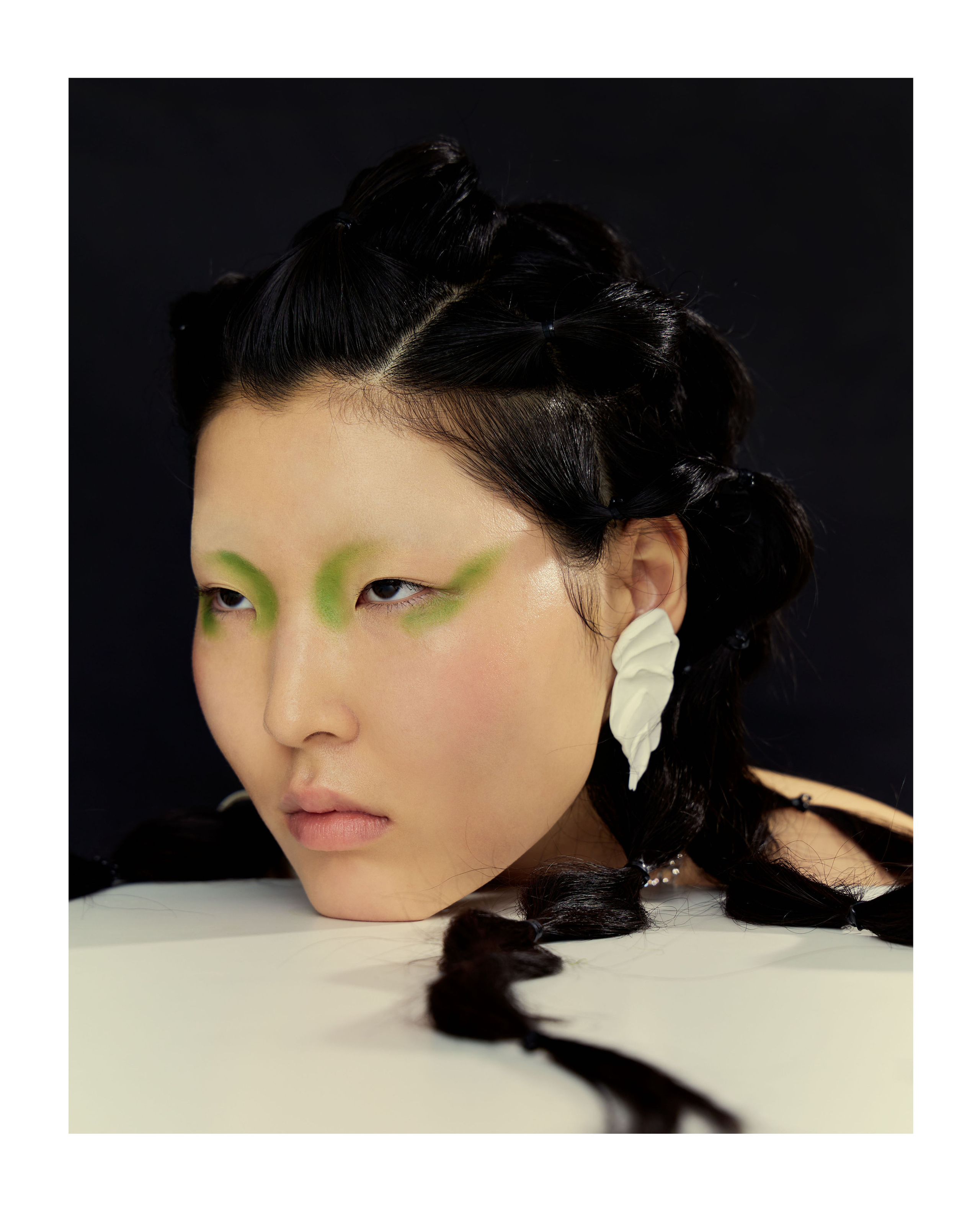 Bonds for Flanelle mag '23. Rischele